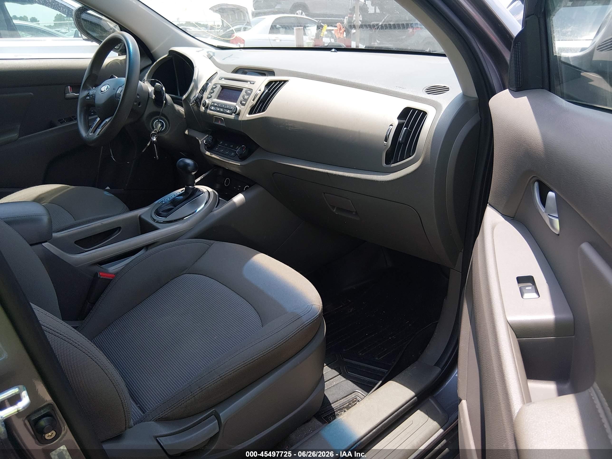 2015 Kia Sportage Lx Gray vin: KNDPB3AC6F7737948