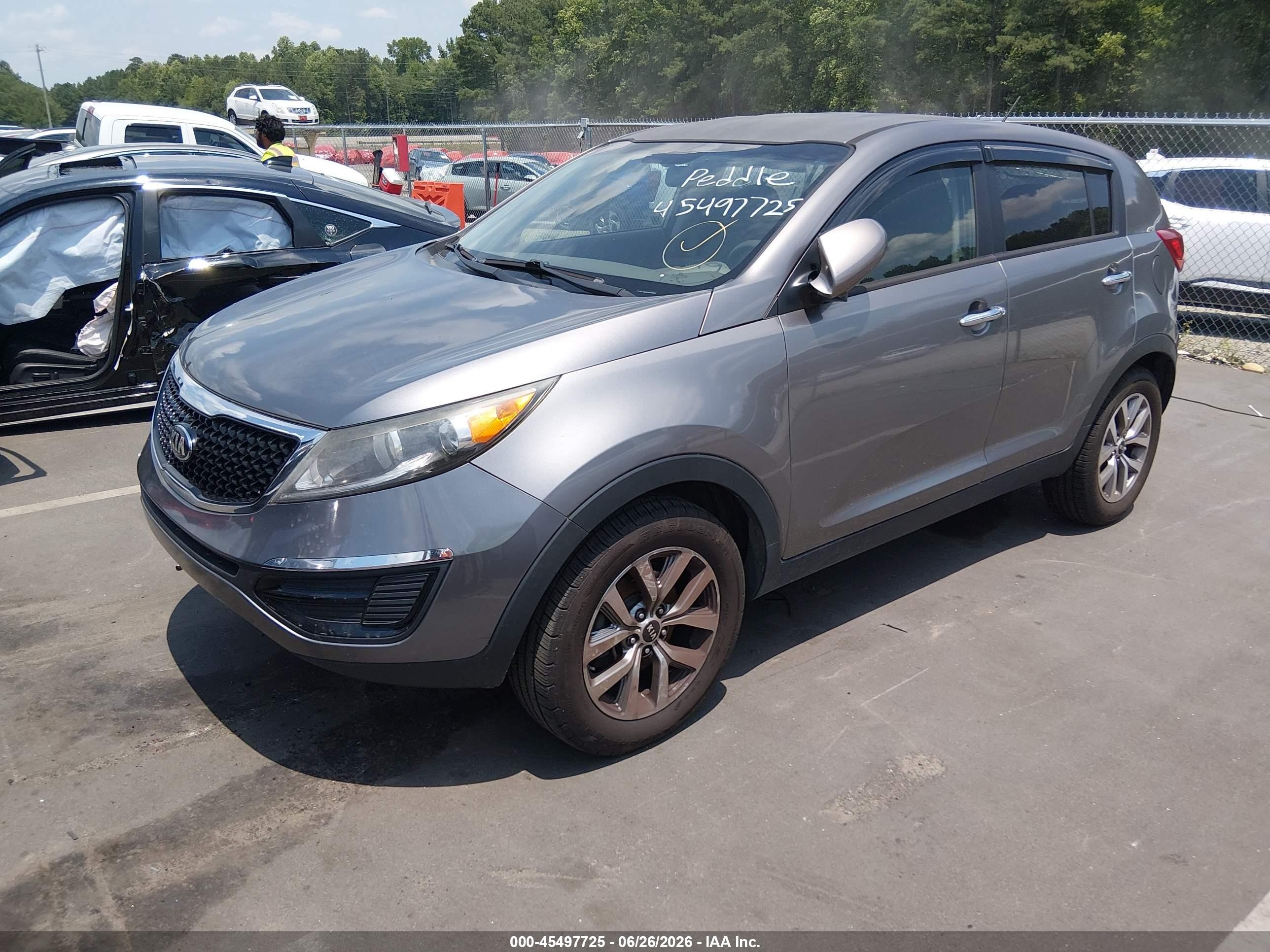 2015 Kia Sportage Lx Gray vin: KNDPB3AC6F7737948
