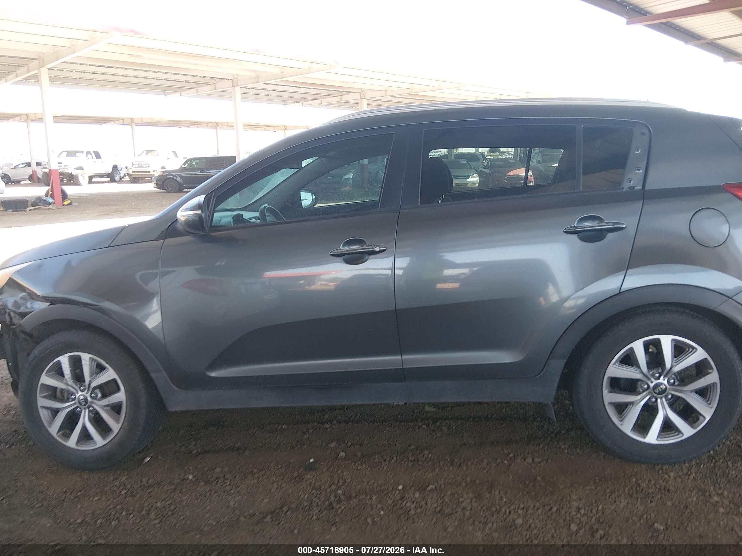 2015 Kia Sportage Lx Серый vin: KNDPB3AC6F7754118