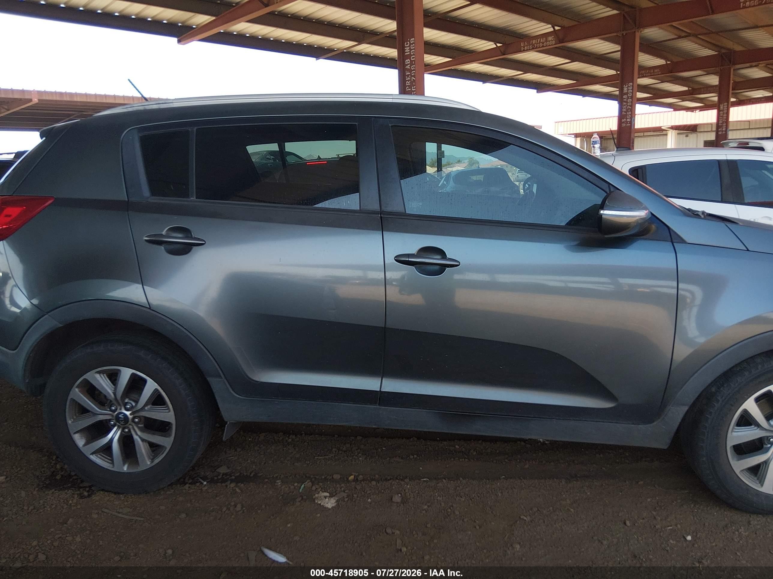 2015 Kia Sportage Lx Серый vin: KNDPB3AC6F7754118