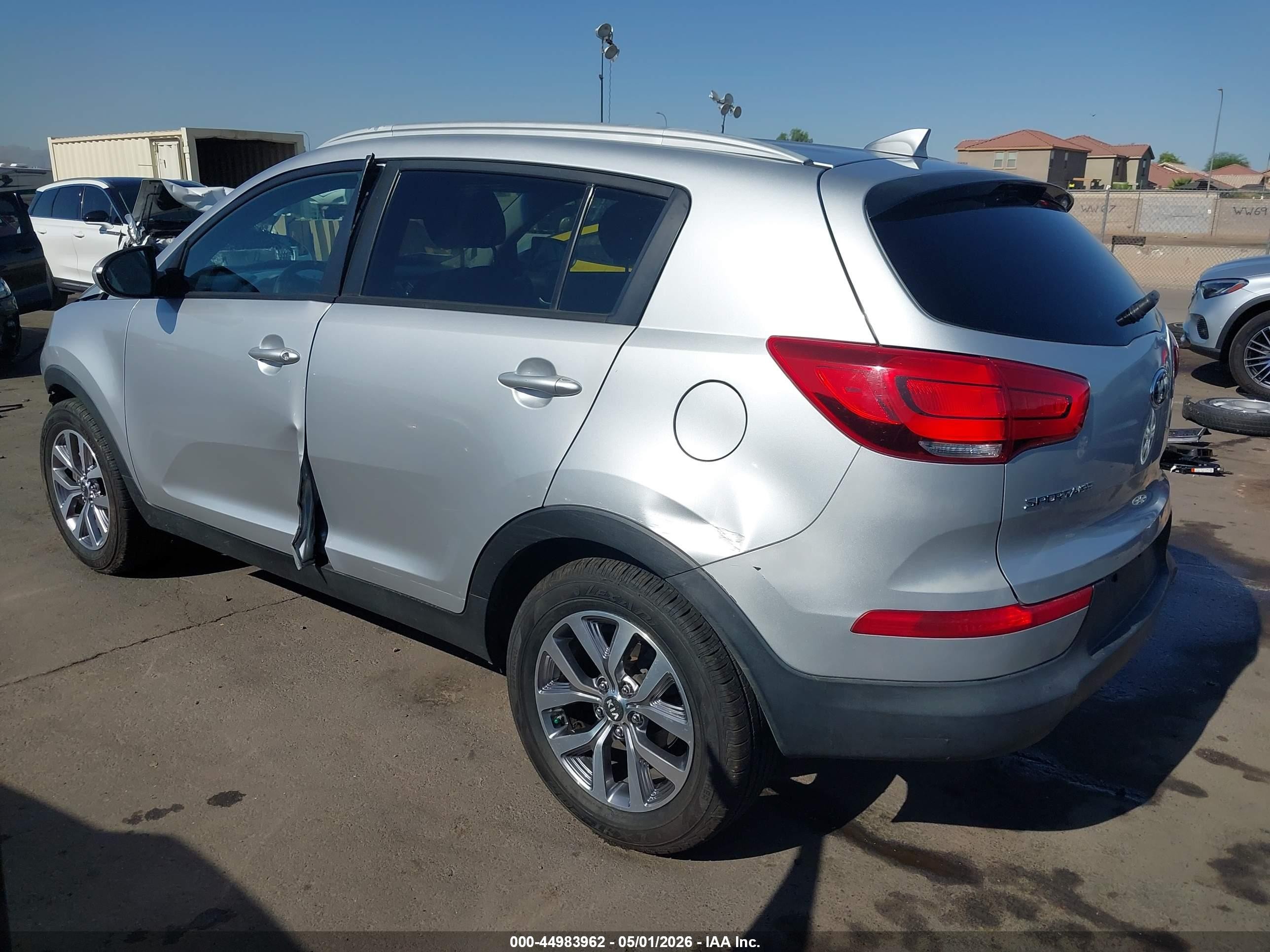 2015 Kia Sportage Lx Silver vin: KNDPB3AC6F7760033