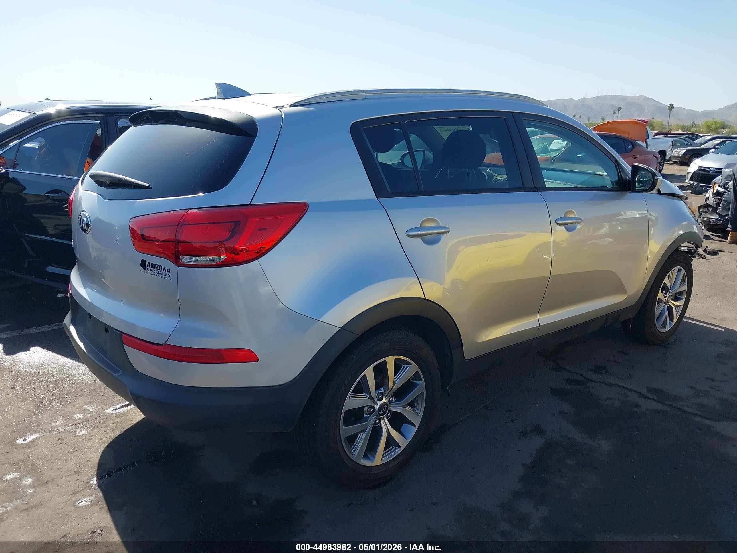 2015 Kia Sportage Lx Silver vin: KNDPB3AC6F7760033