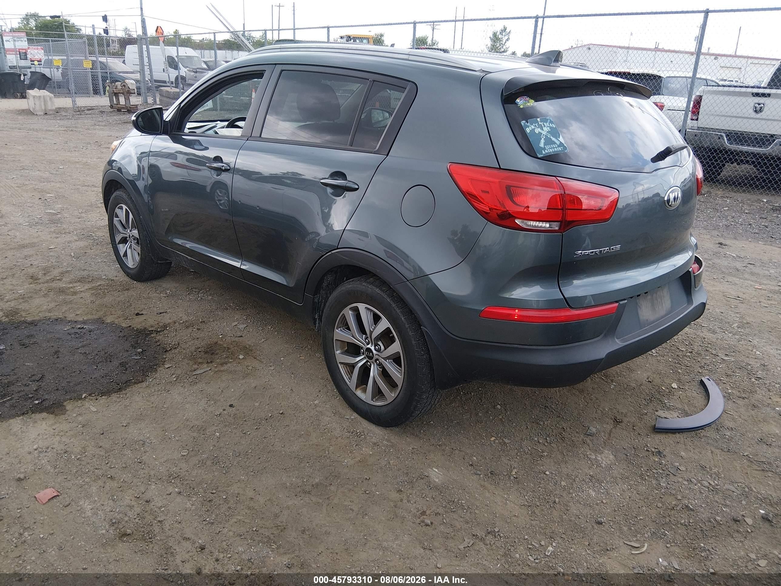 2015 Kia Sportage Lx Gray vin: KNDPB3AC6F7763207