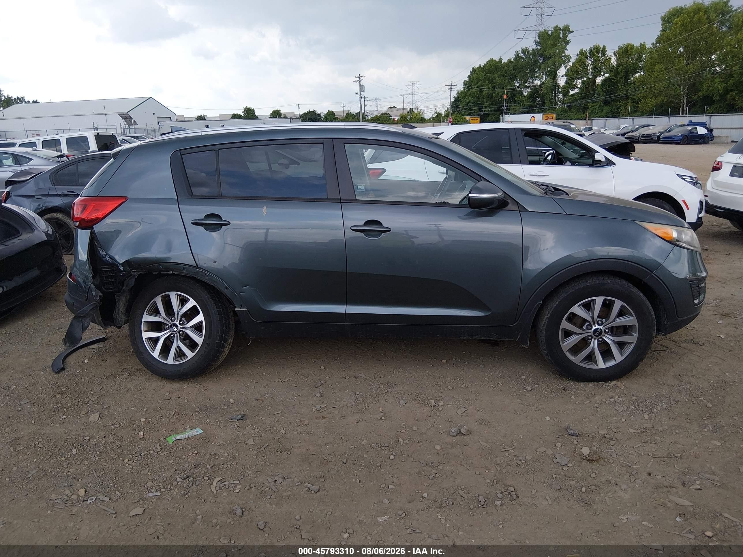 2015 Kia Sportage Lx Gray vin: KNDPB3AC6F7763207