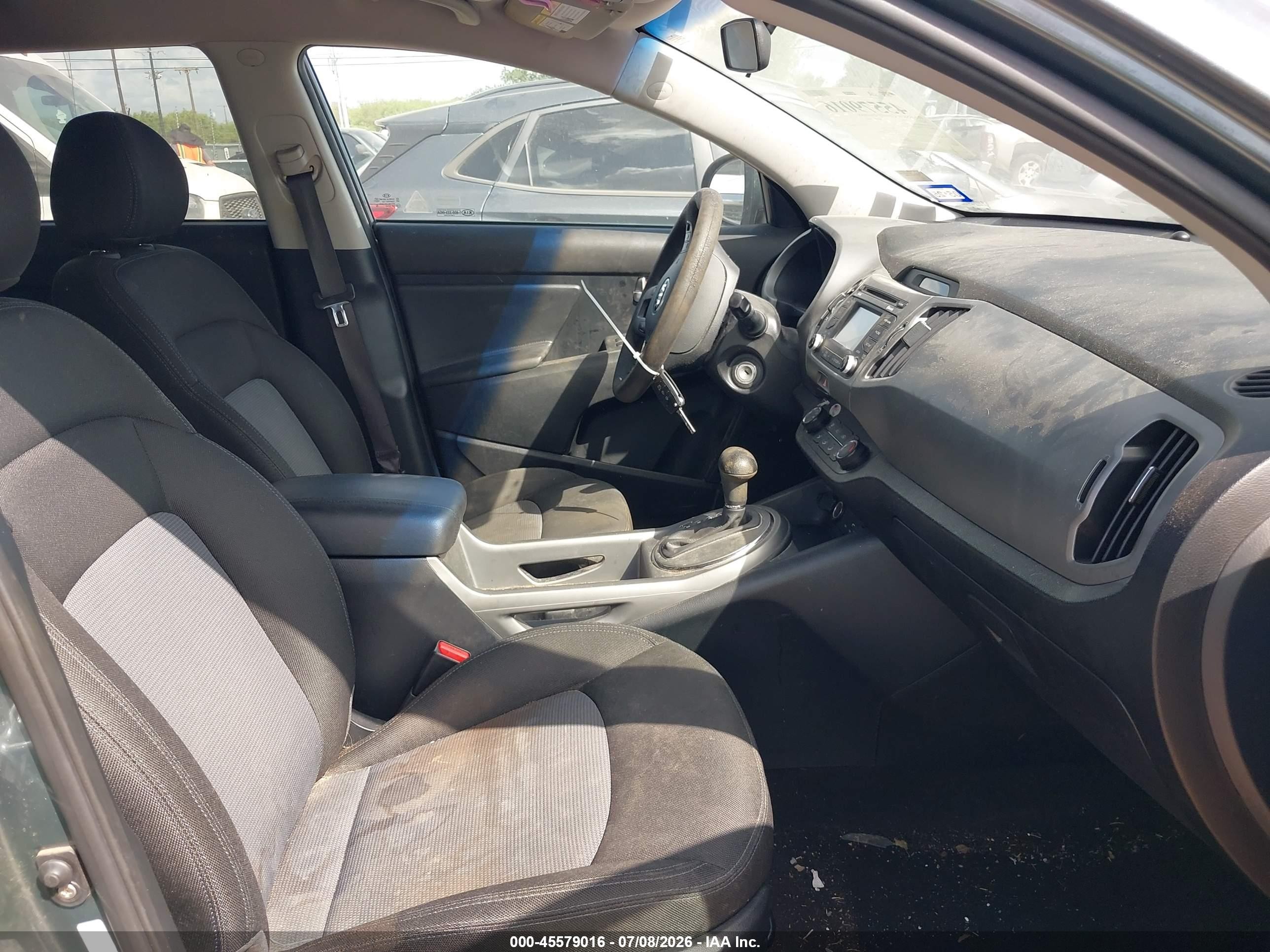 2015 Kia Sportage Lx Серый vin: KNDPB3AC6F7764874