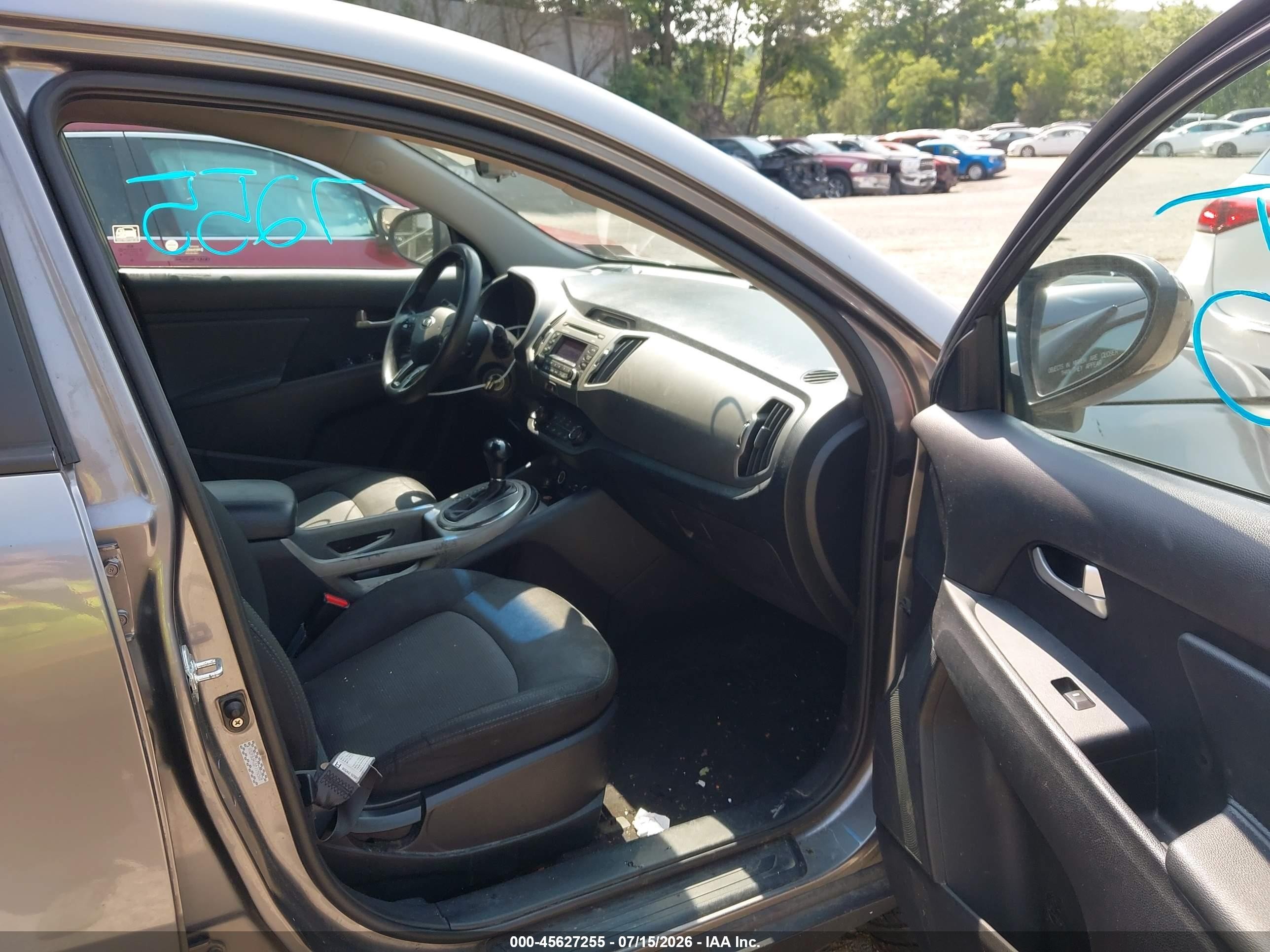2015 Kia Sportage Lx Gray vin: KNDPB3AC6F7792528