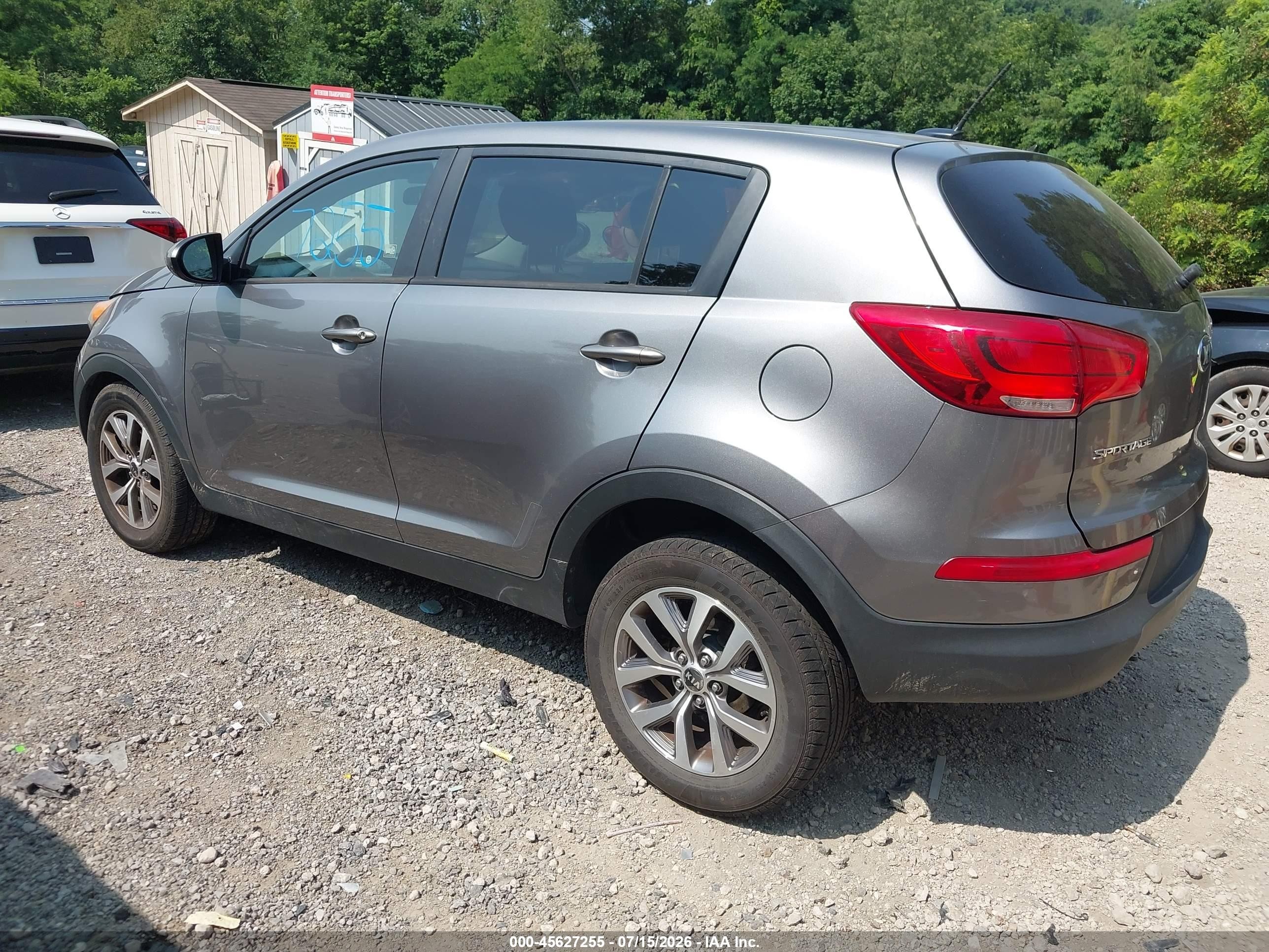2015 Kia Sportage Lx Gray vin: KNDPB3AC6F7792528