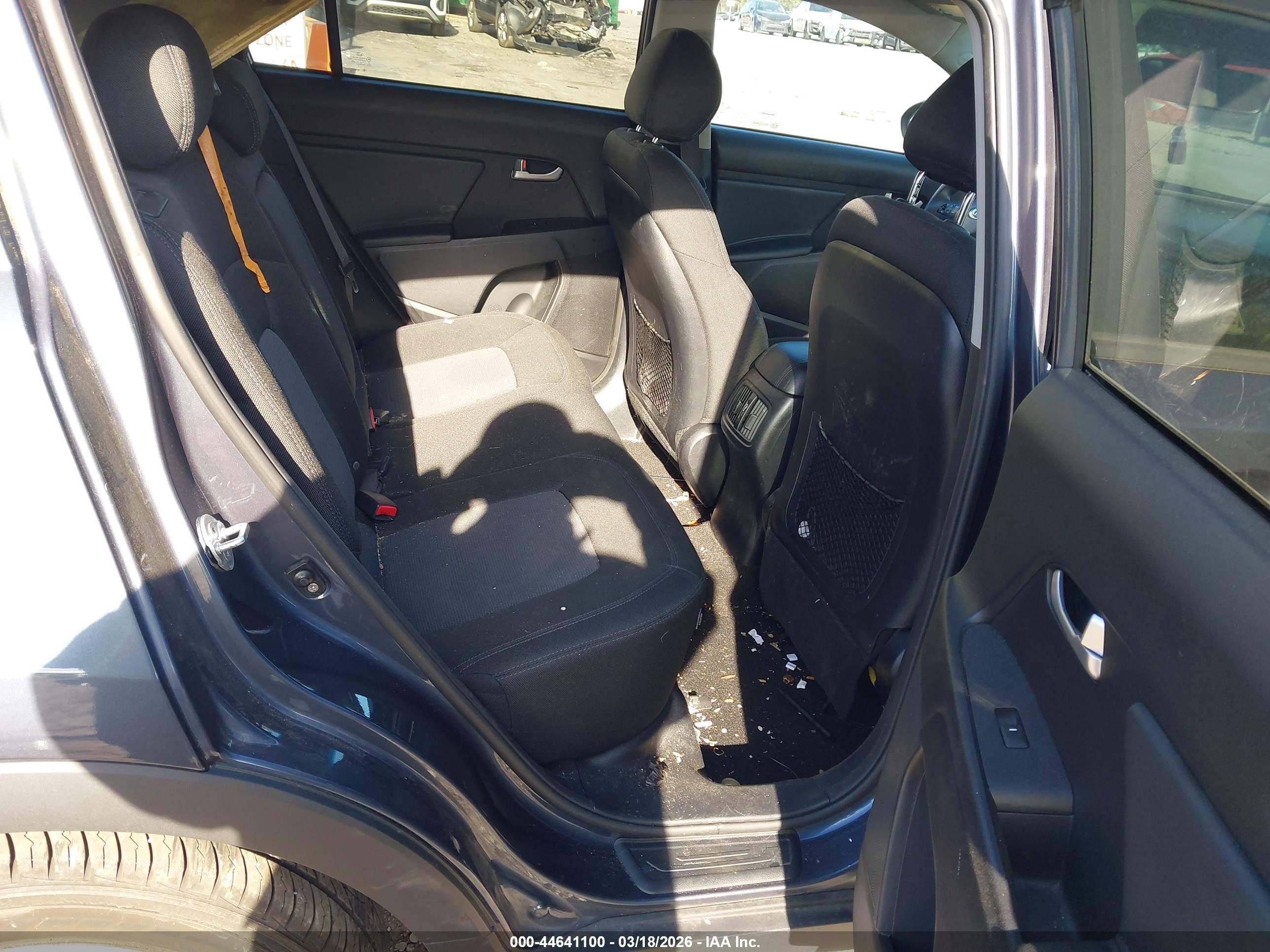 2014 Kia Sportage Lx Gray vin: KNDPB3AC7E7557229