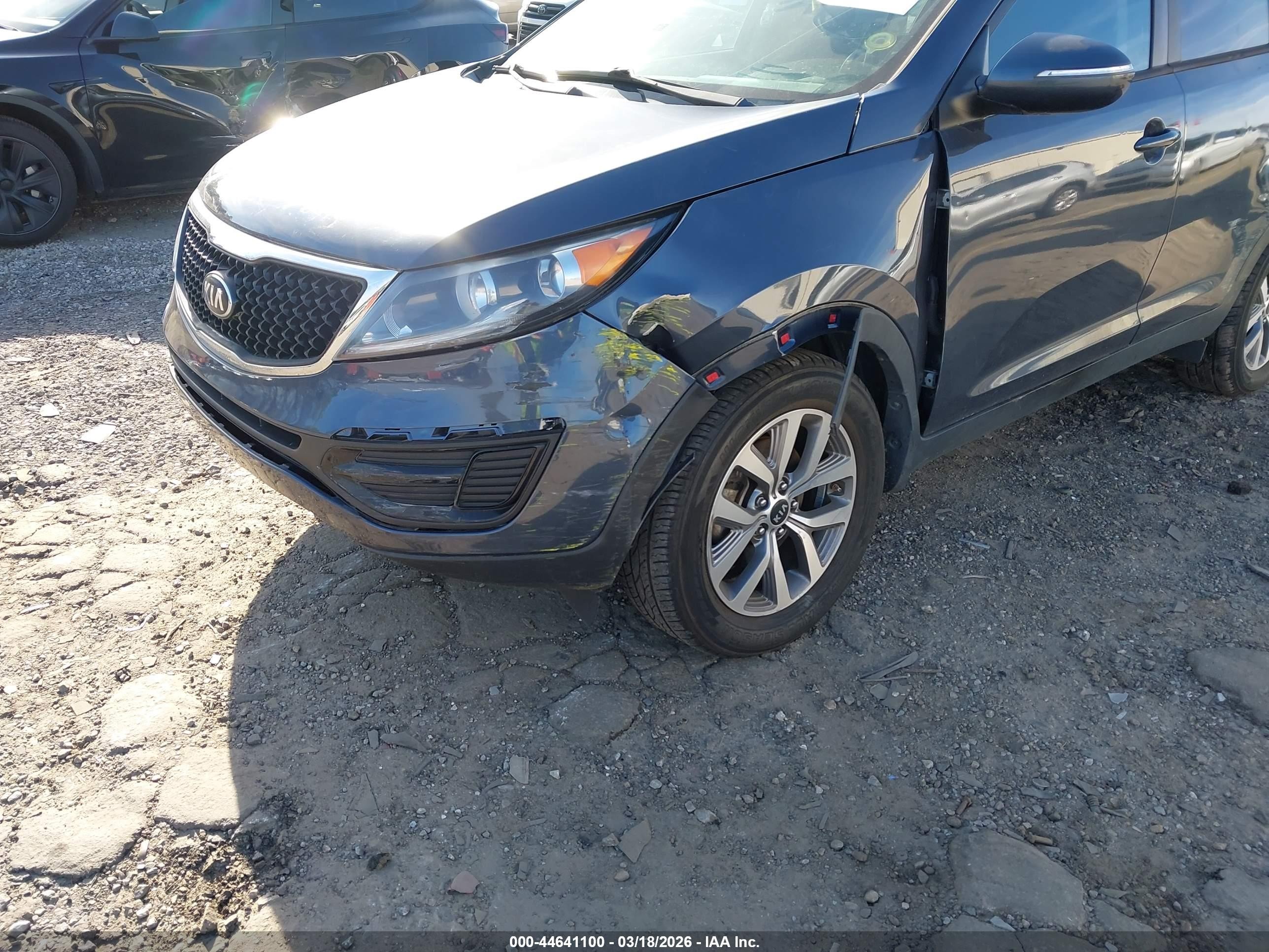 2014 Kia Sportage Lx Gray vin: KNDPB3AC7E7557229