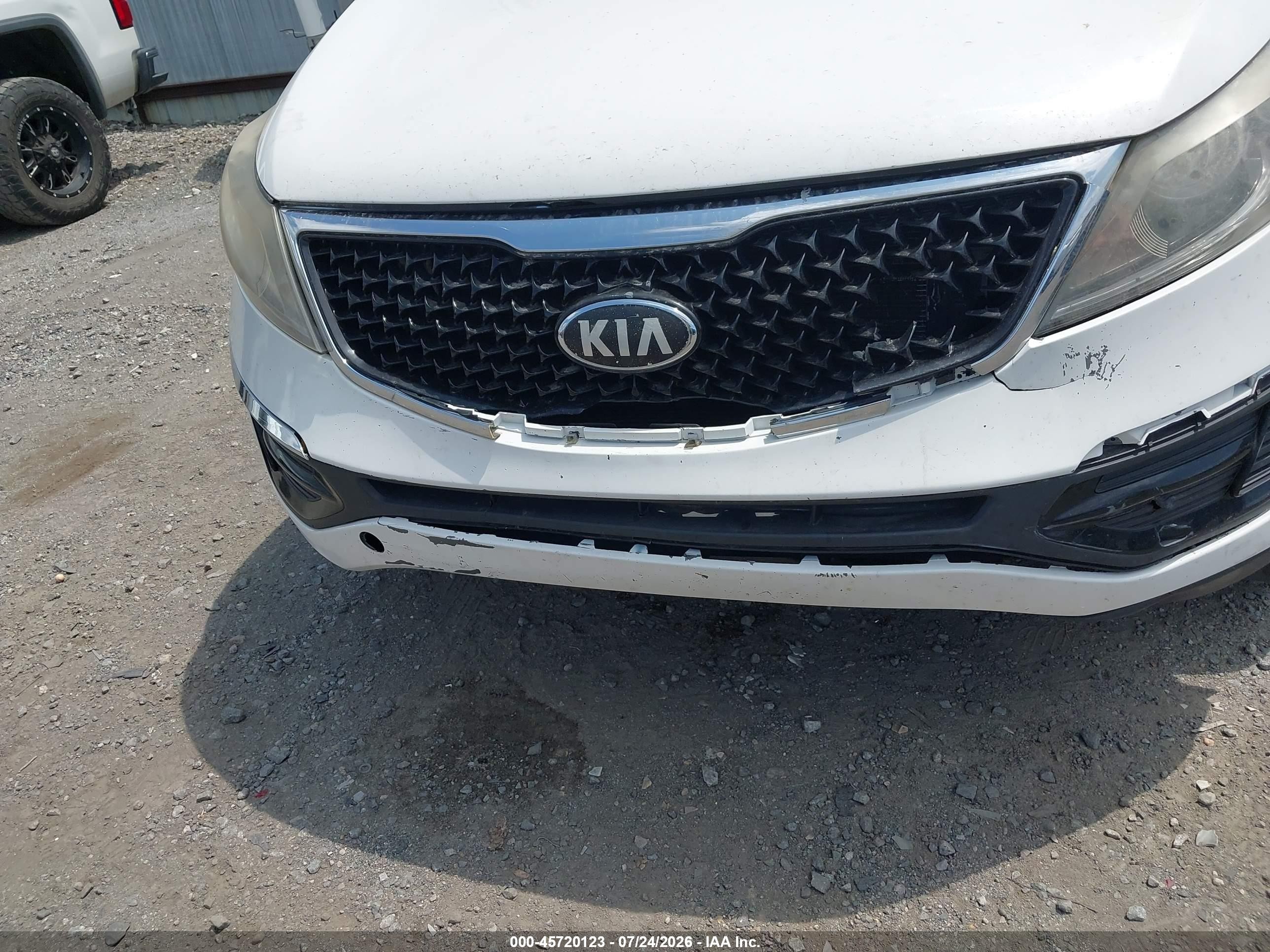 2014 Kia Sportage Lx White vin: KNDPB3AC7E7566321