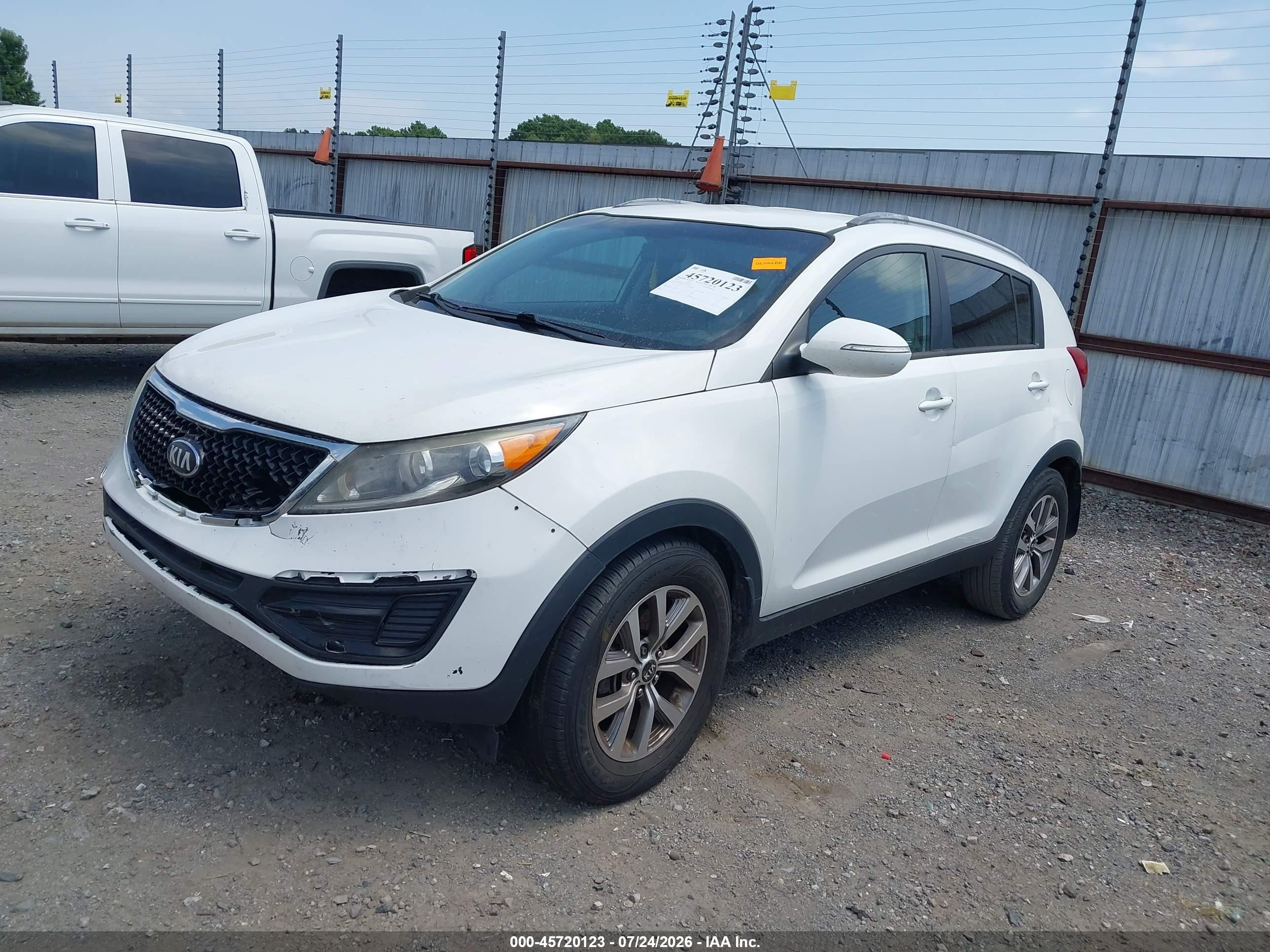 2014 Kia Sportage Lx White vin: KNDPB3AC7E7566321