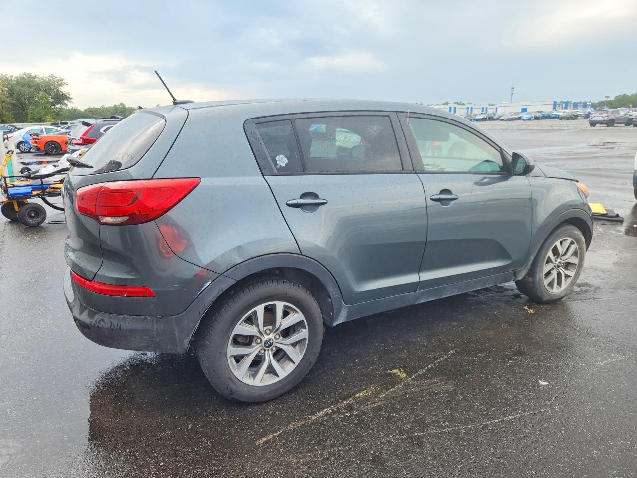 2015 Kia Sportage Lx Gray vin: KNDPB3AC7F7757495