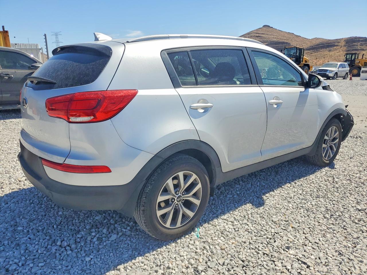 2015 Kia Sportage Silver vin: KNDPB3AC7F7768190