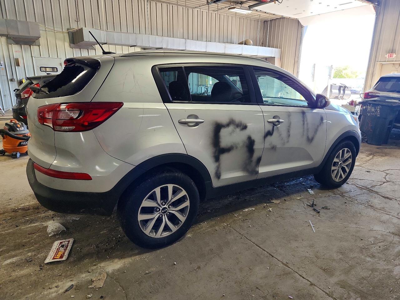 2015 Kia Sportage Lx Gray vin: KNDPB3AC7F7783269
