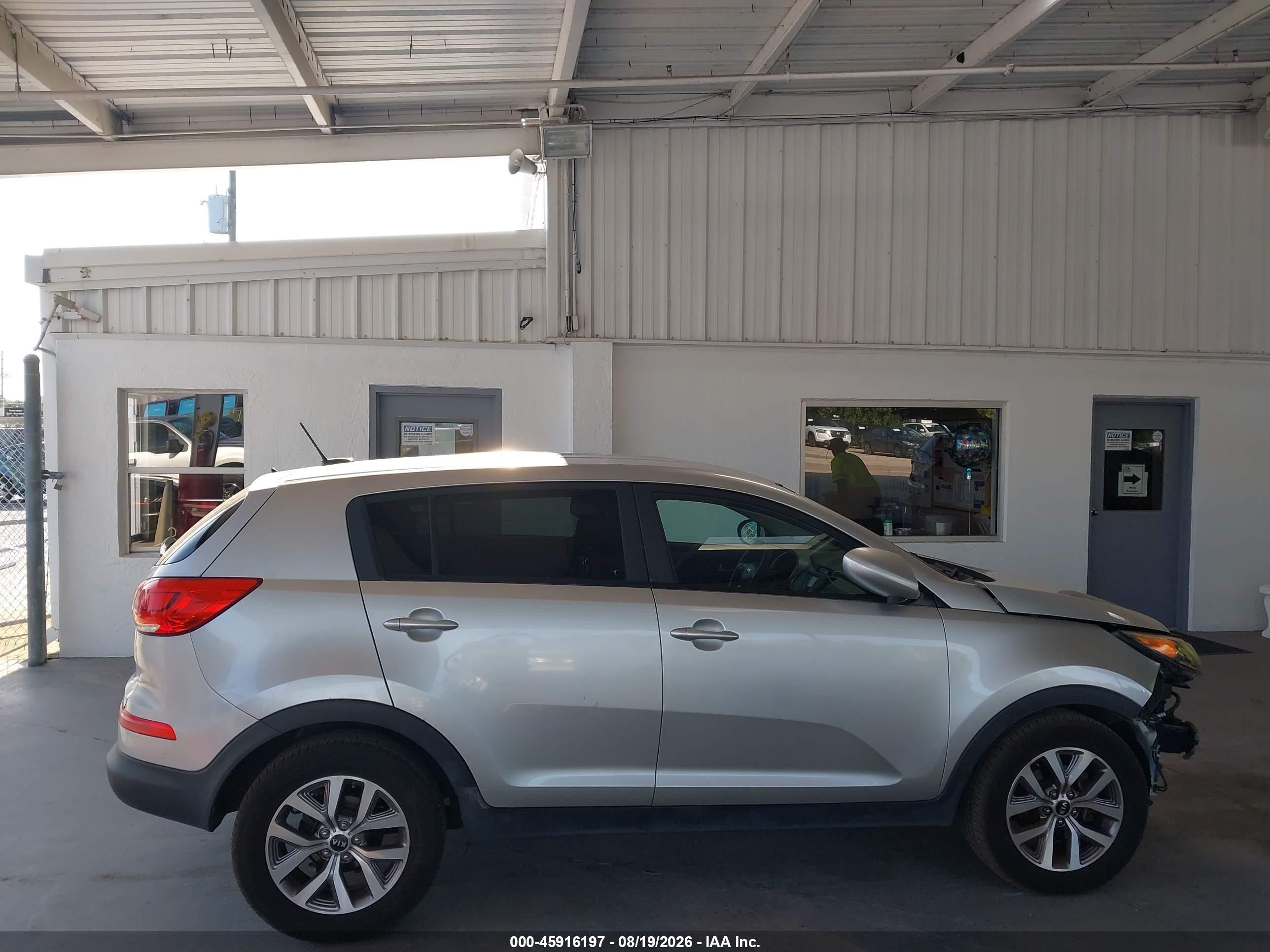 2015 Kia Sportage Lx Silver vin: KNDPB3AC8F7744769