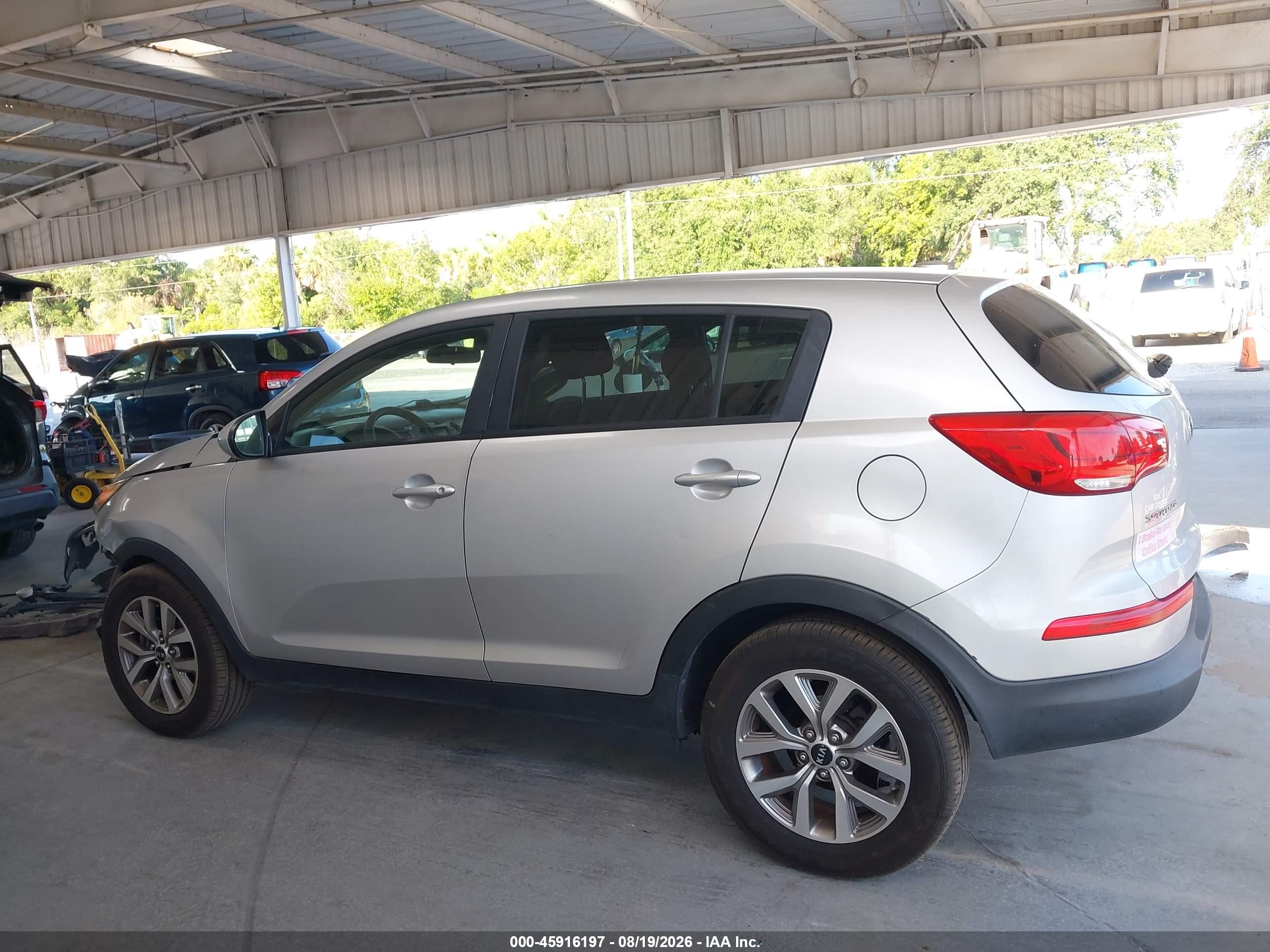 2015 Kia Sportage Lx Silver vin: KNDPB3AC8F7744769