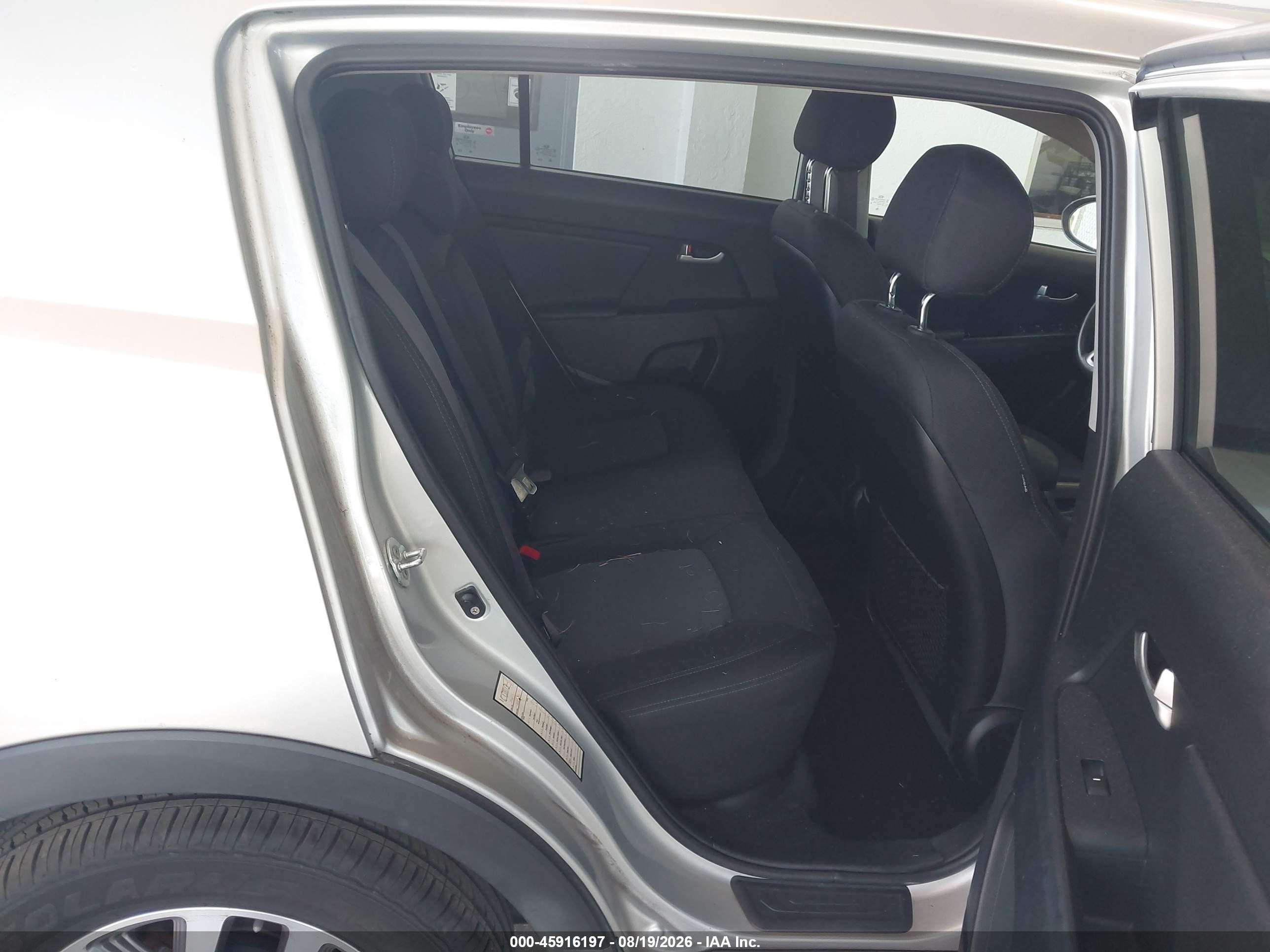 2015 Kia Sportage Lx Silver vin: KNDPB3AC8F7744769