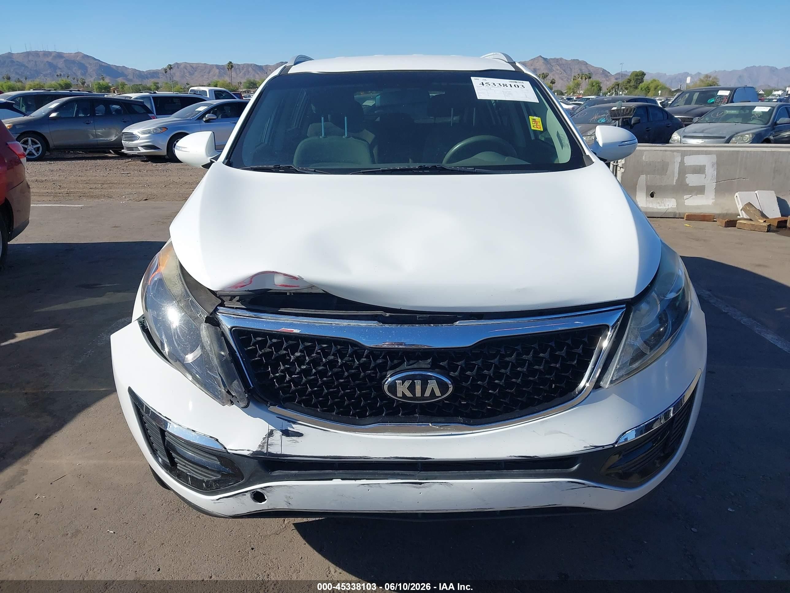 2015 Kia Sportage Lx Белый vin: KNDPB3AC9F7767249