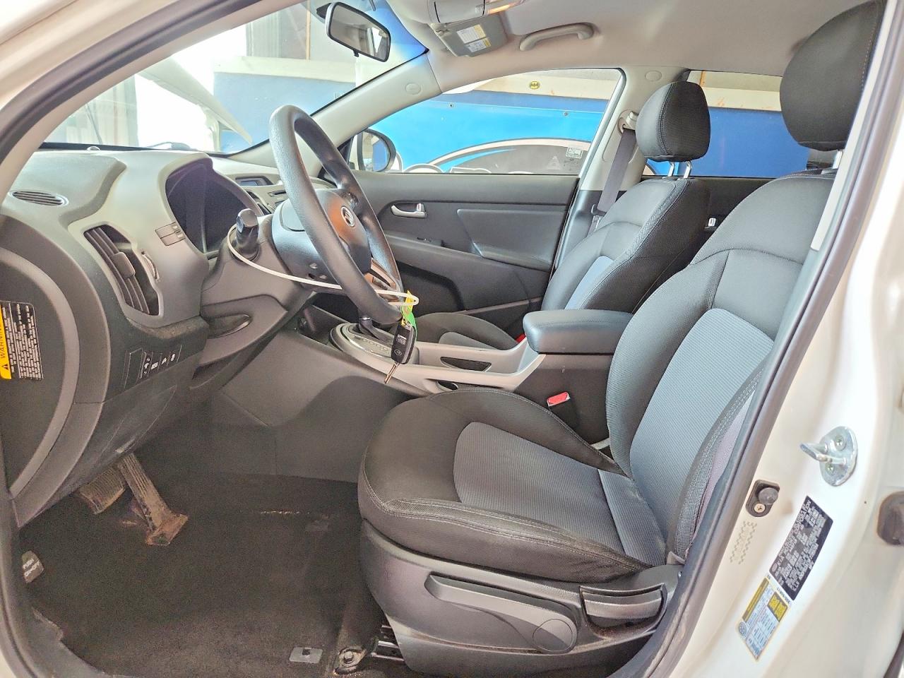 2015 Kia Sportage Lx White vin: KNDPB3AC9F7789784