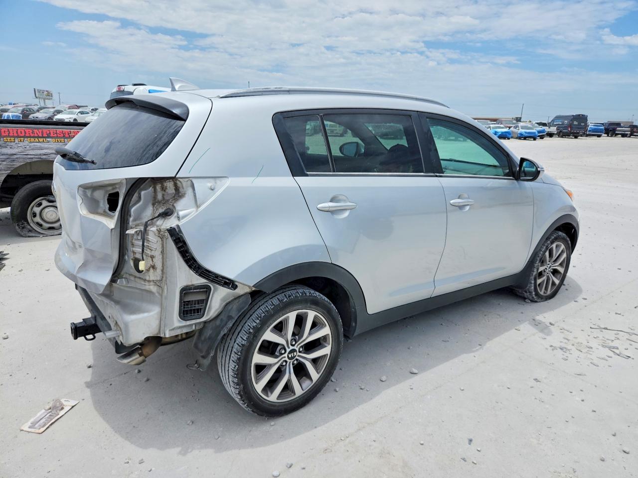 2014 Kia Sportage Silver vin: KNDPB3ACXE7556172
