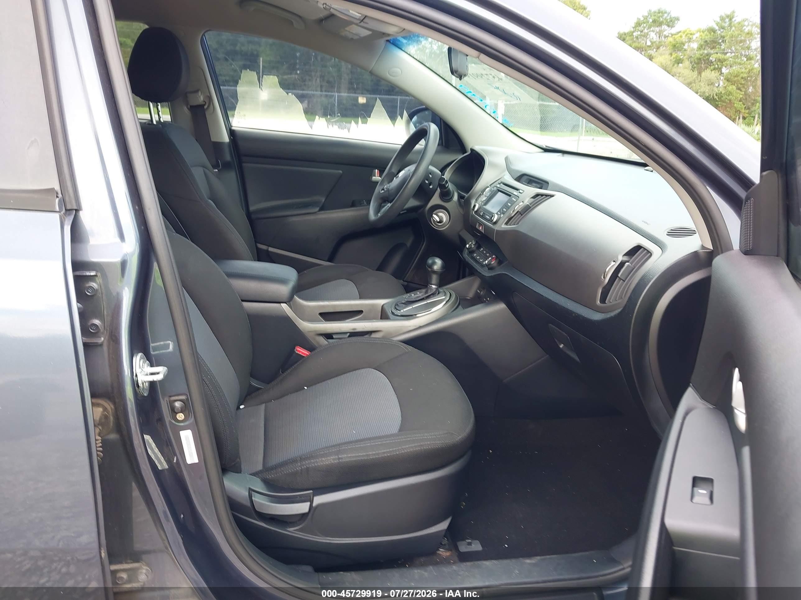 2014 Kia Sportage Lx Синий vin: KNDPB3ACXE7570587
