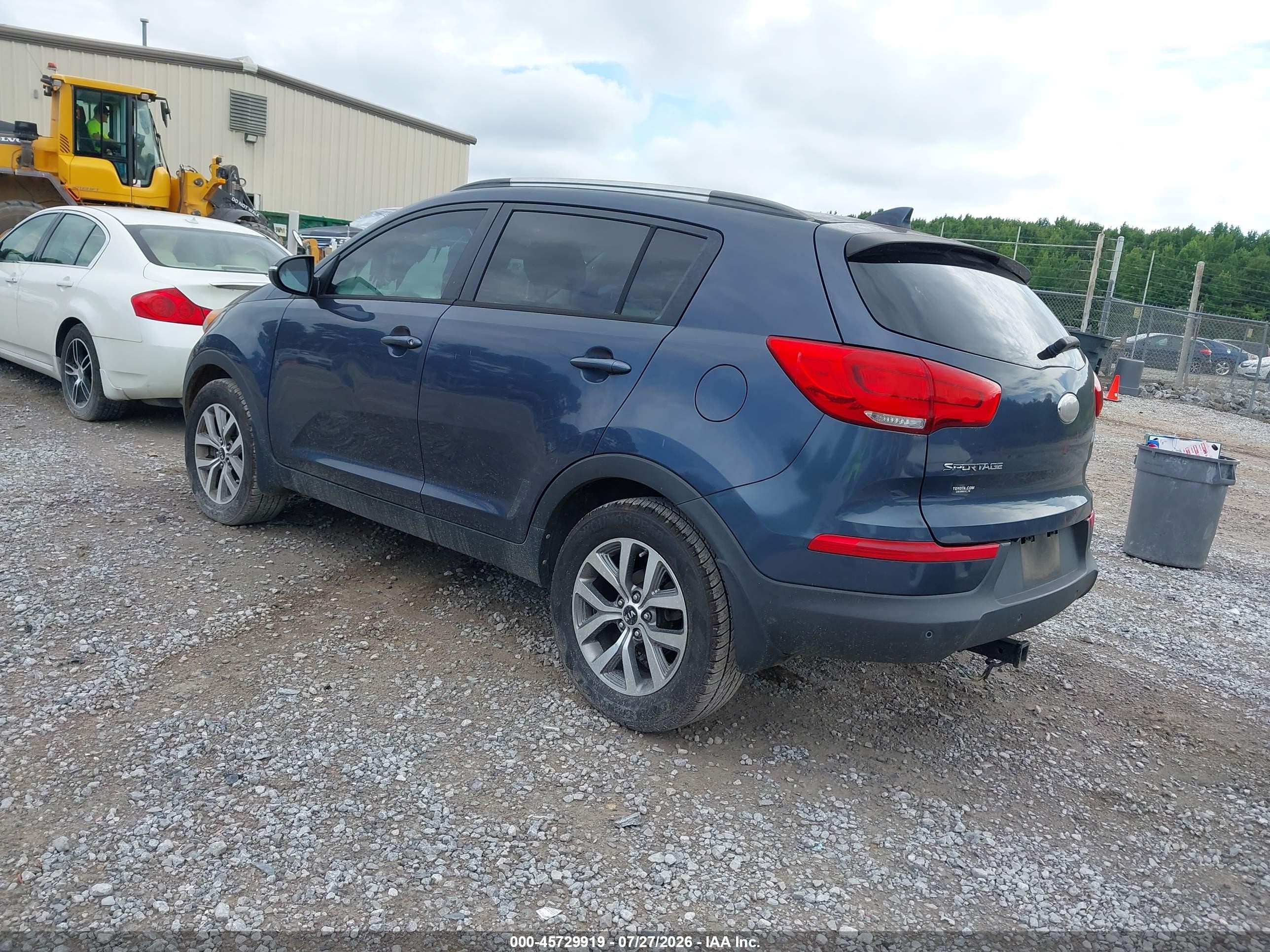 2014 Kia Sportage Lx Синий vin: KNDPB3ACXE7570587