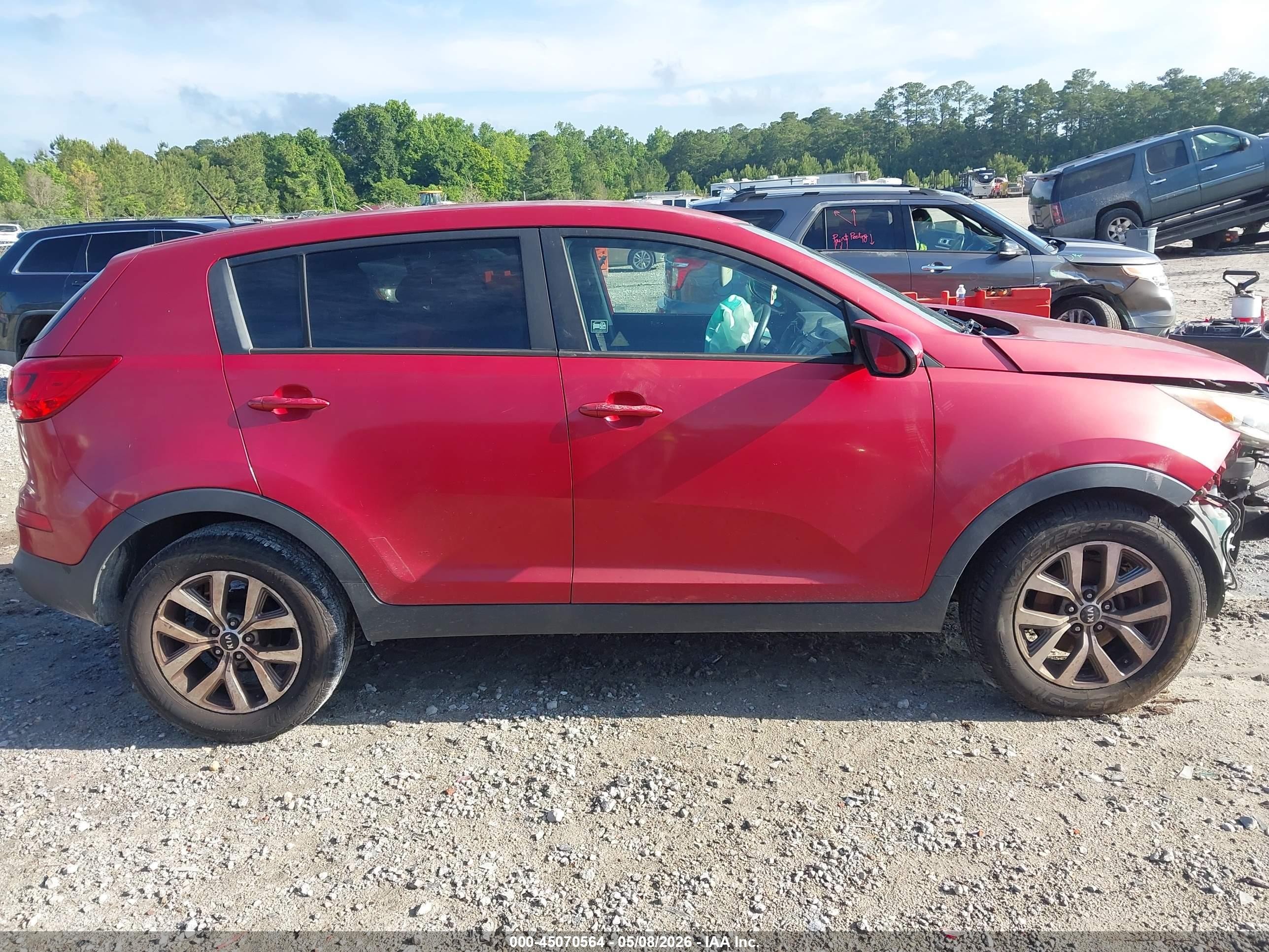 2014 Kia Sportage Lx Red vin: KNDPB3ACXE7576146