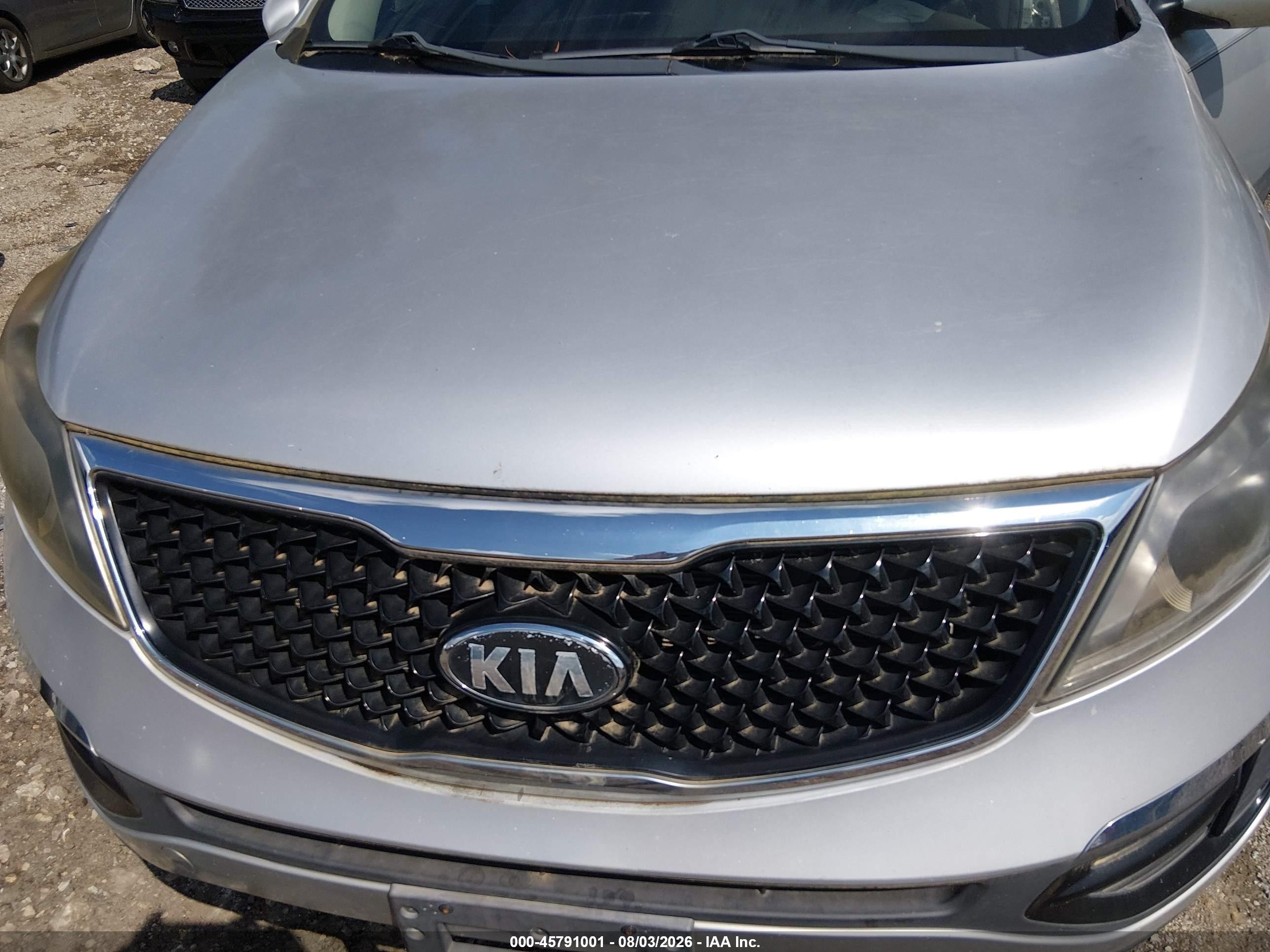 2014 Kia Sportage Lx Silver vin: KNDPB3ACXE7656403
