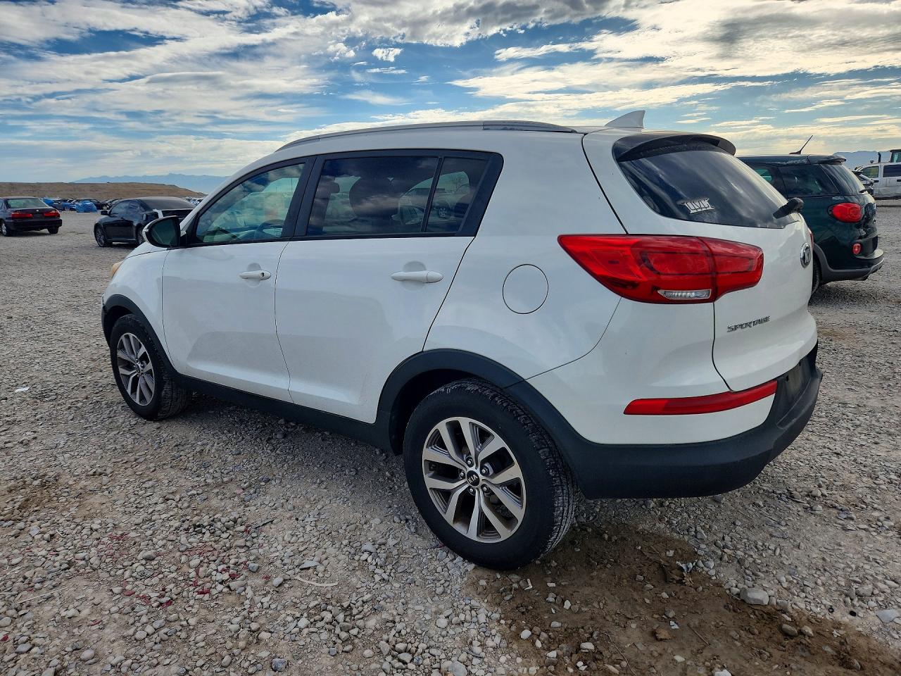 2015 Kia Sportage Lx White vin: KNDPB3ACXF7678709