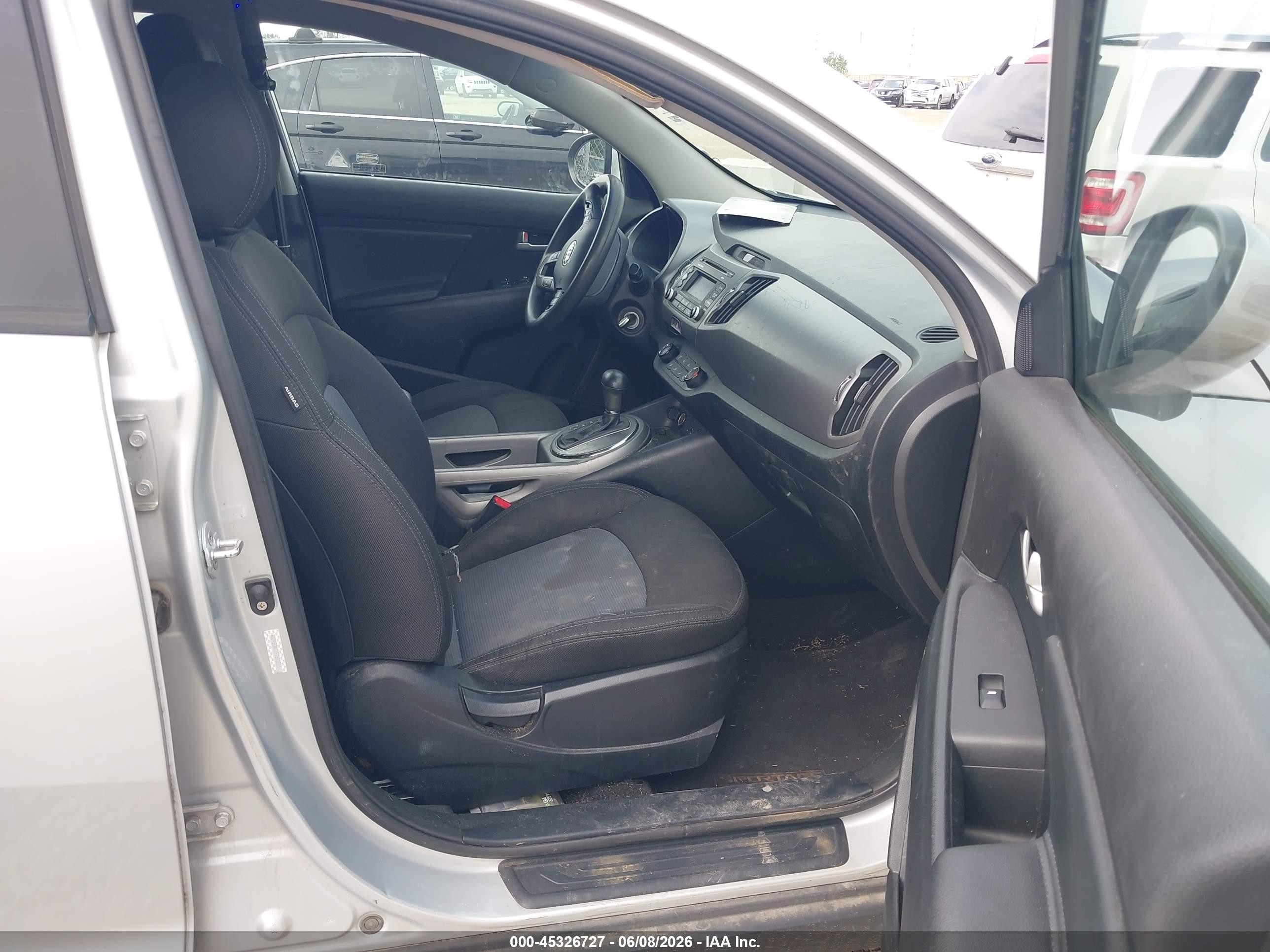 2015 Kia Sportage Lx Silver vin: KNDPB3ACXF7693811