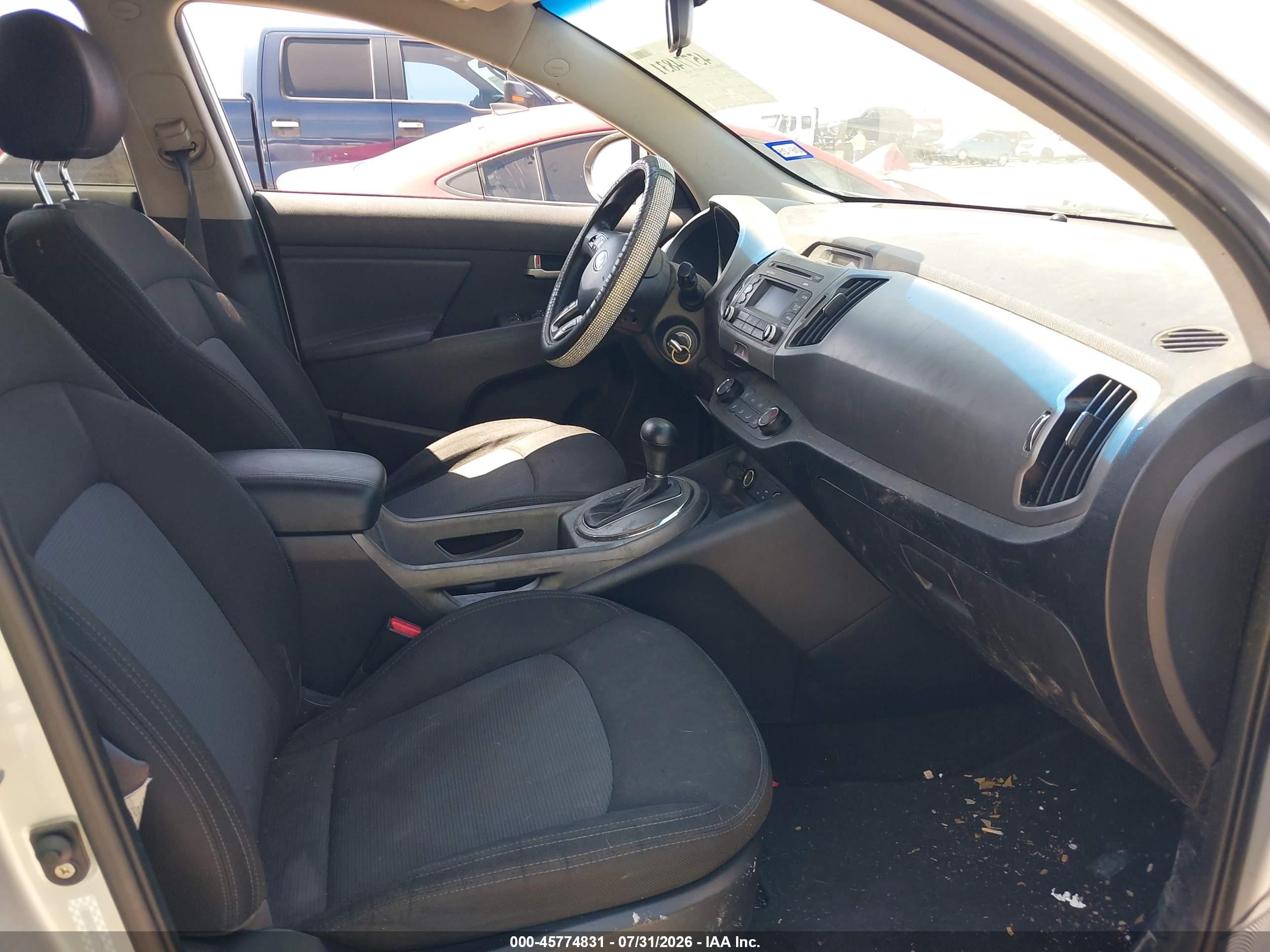 2015 Kia Sportage Lx Серебряный vin: KNDPB3ACXF7719730