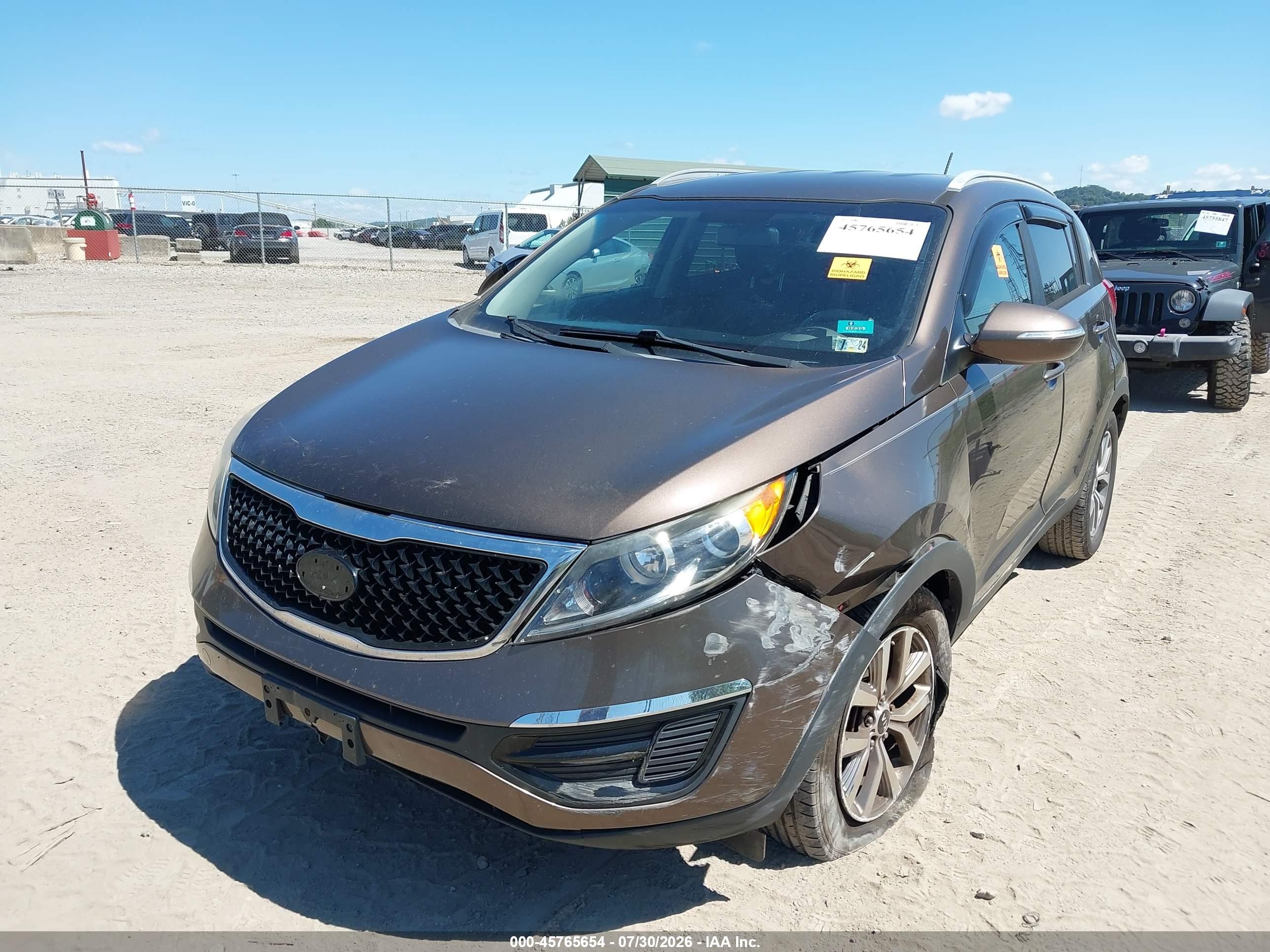 2015 Kia Sportage Lx Коричневый vin: KNDPB3ACXF7728878