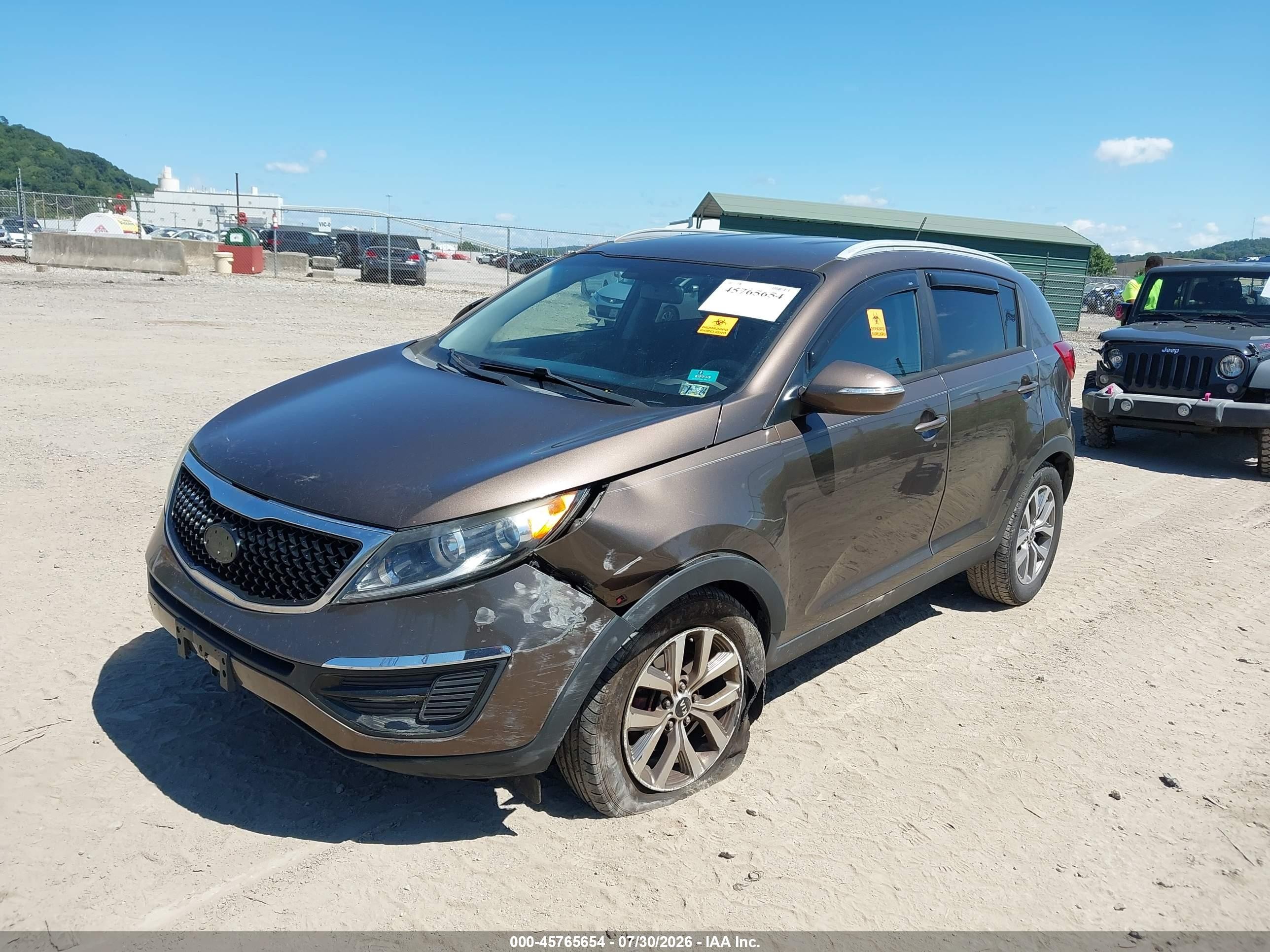2015 Kia Sportage Lx Коричневый vin: KNDPB3ACXF7728878
