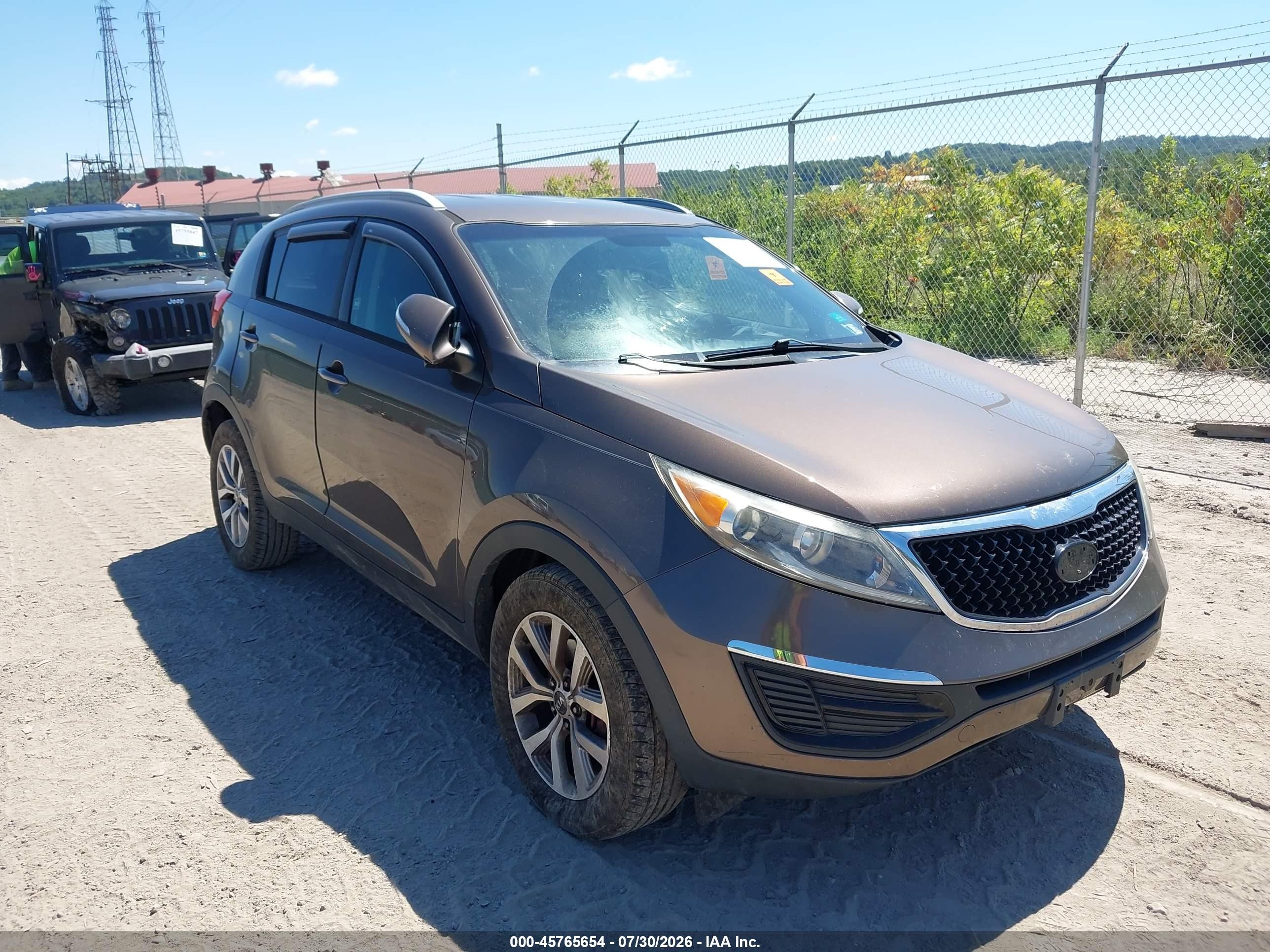 2015 Kia Sportage Lx Коричневый vin: KNDPB3ACXF7728878