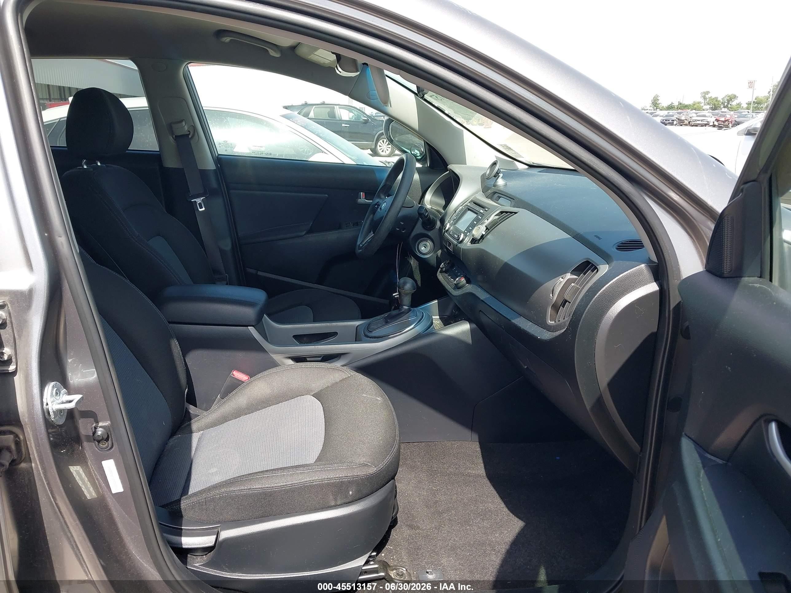 2015 Kia Sportage Lx Gray vin: KNDPB3ACXF7744062