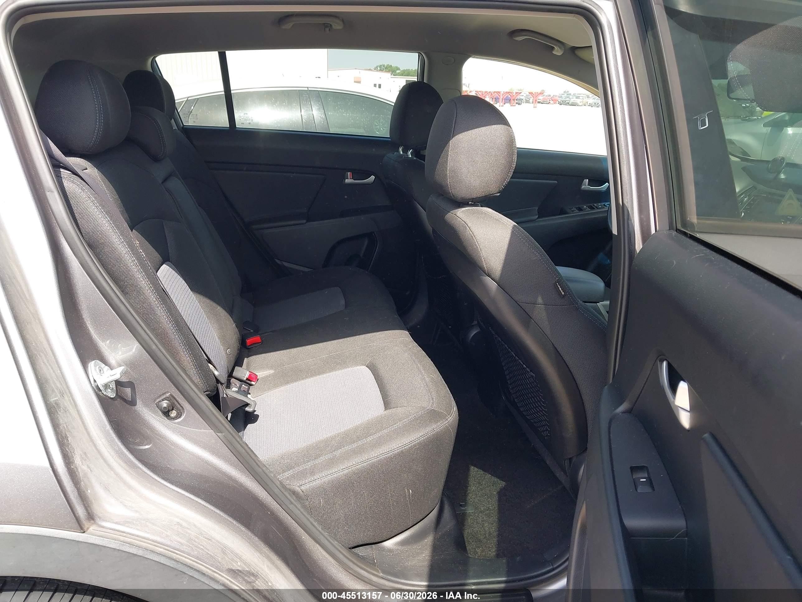 2015 Kia Sportage Lx Gray vin: KNDPB3ACXF7744062