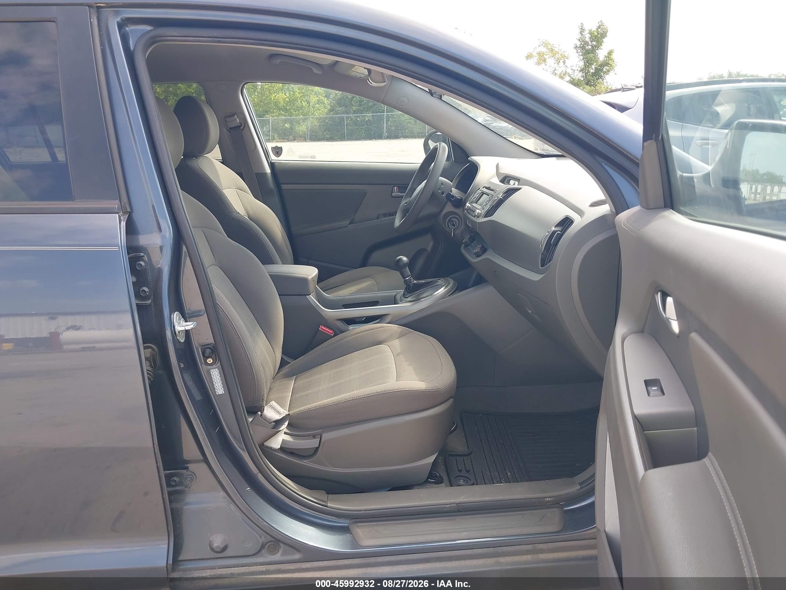 2011 Kia Sportage Lx Blue vin: KNDPBCA20B7082381