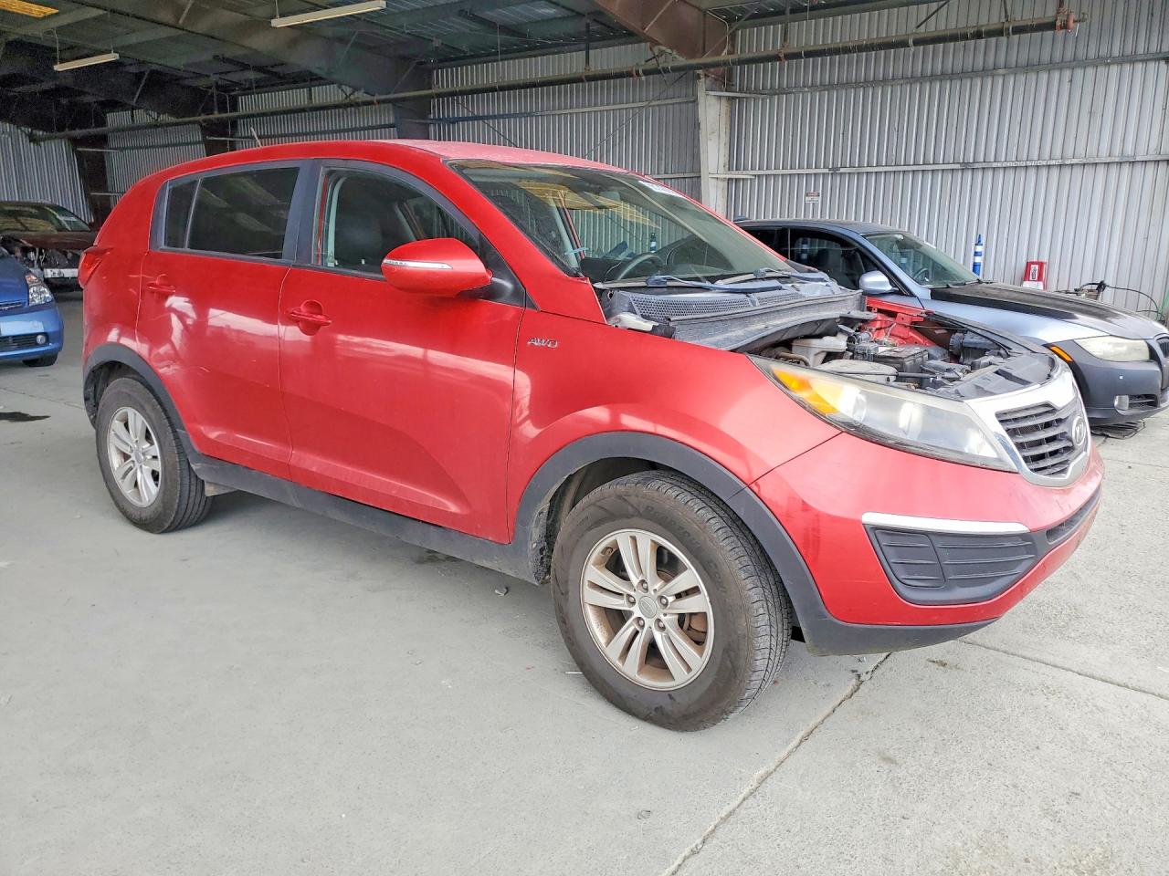 2011 Kia Sportage Lx Red vin: KNDPBCA20B7083904