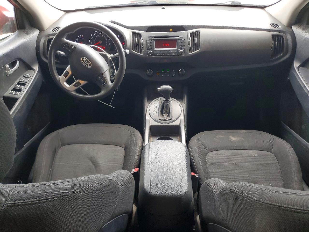 2011 Kia Sportage Lx Red vin: KNDPBCA20B7083904