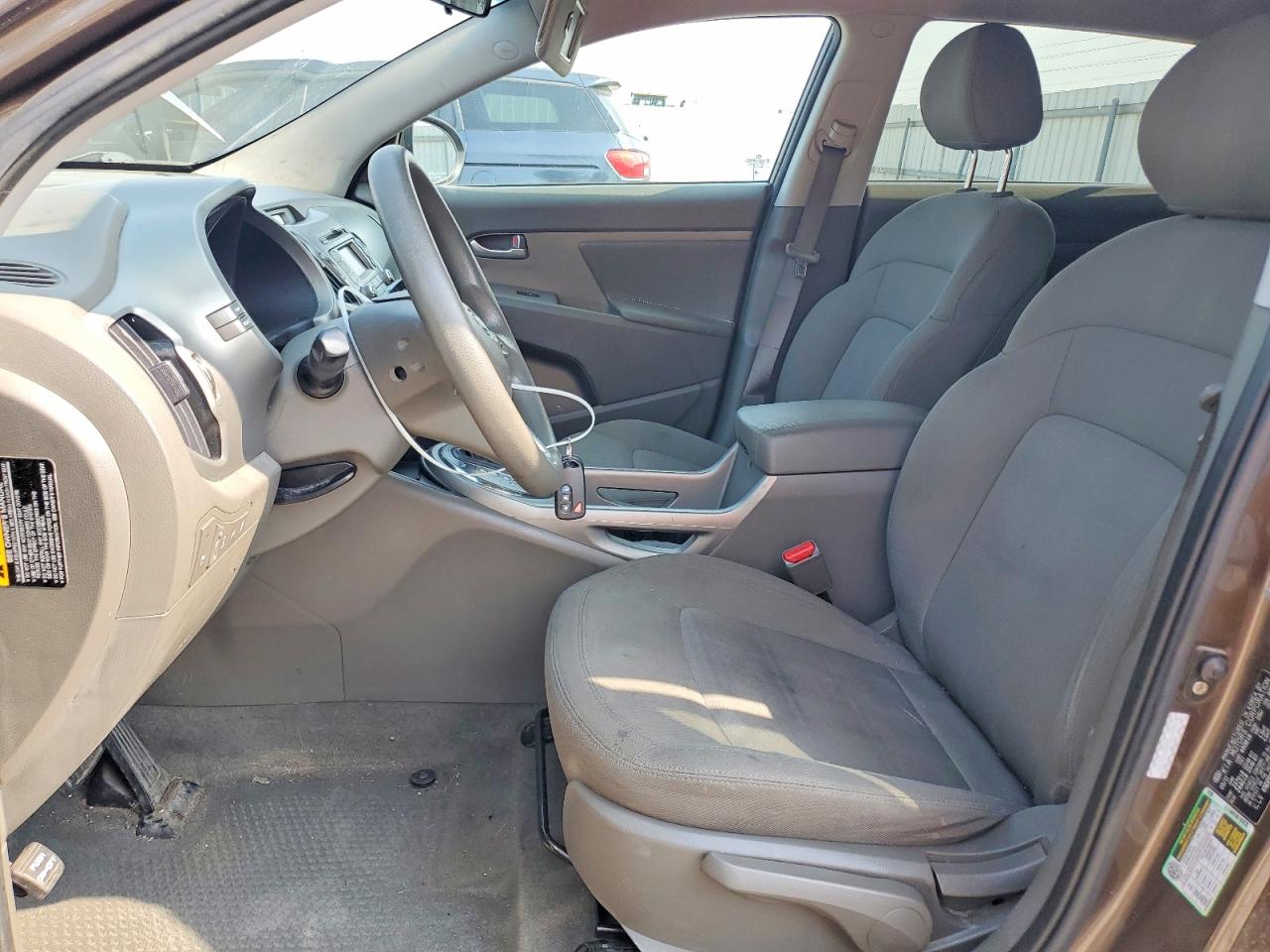 2011 Kia Sportage Lx Коричневый vin: KNDPBCA20B7162716