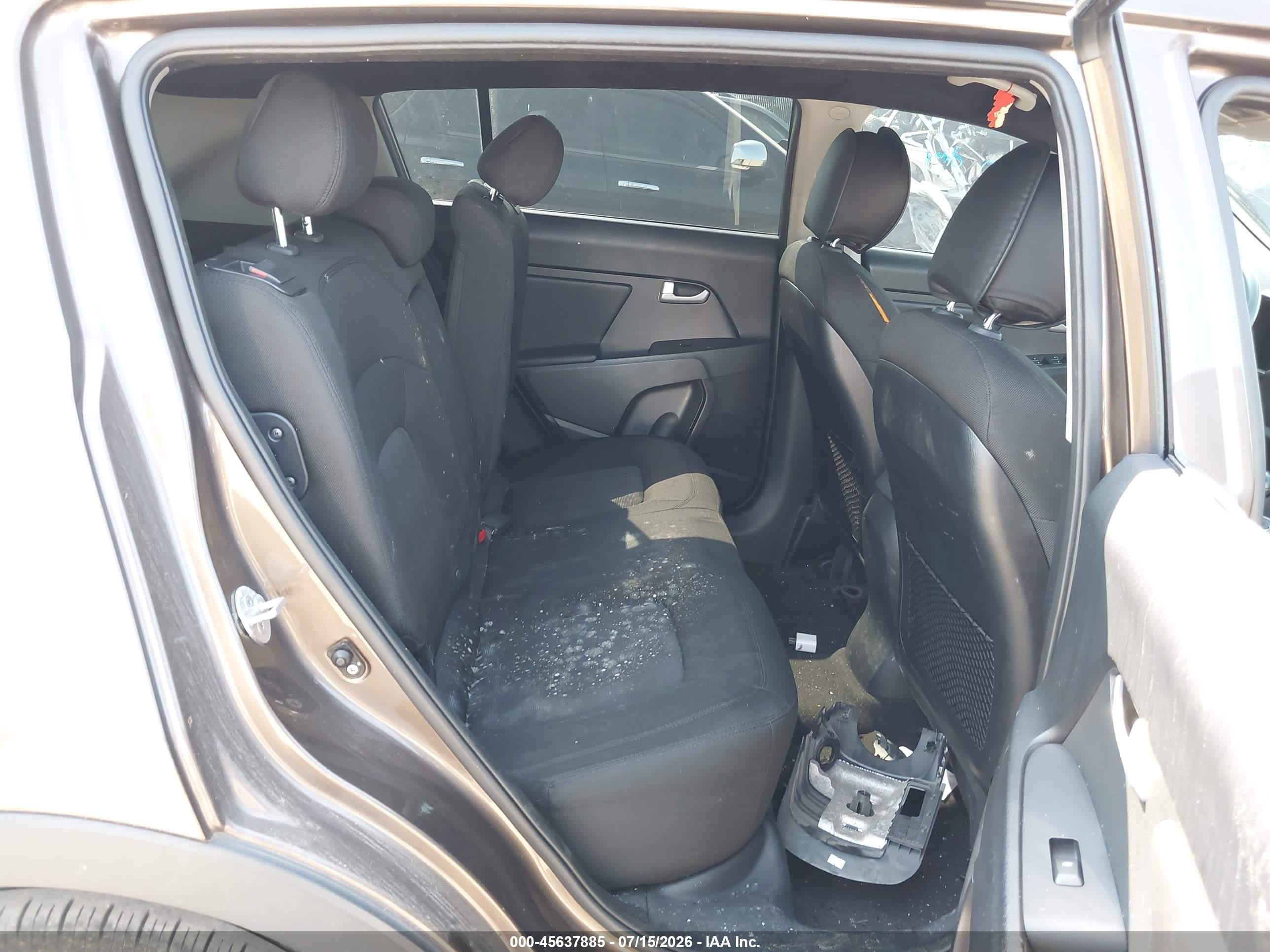 2011 Kia Sportage Lx Tan vin: KNDPBCA20B7163834
