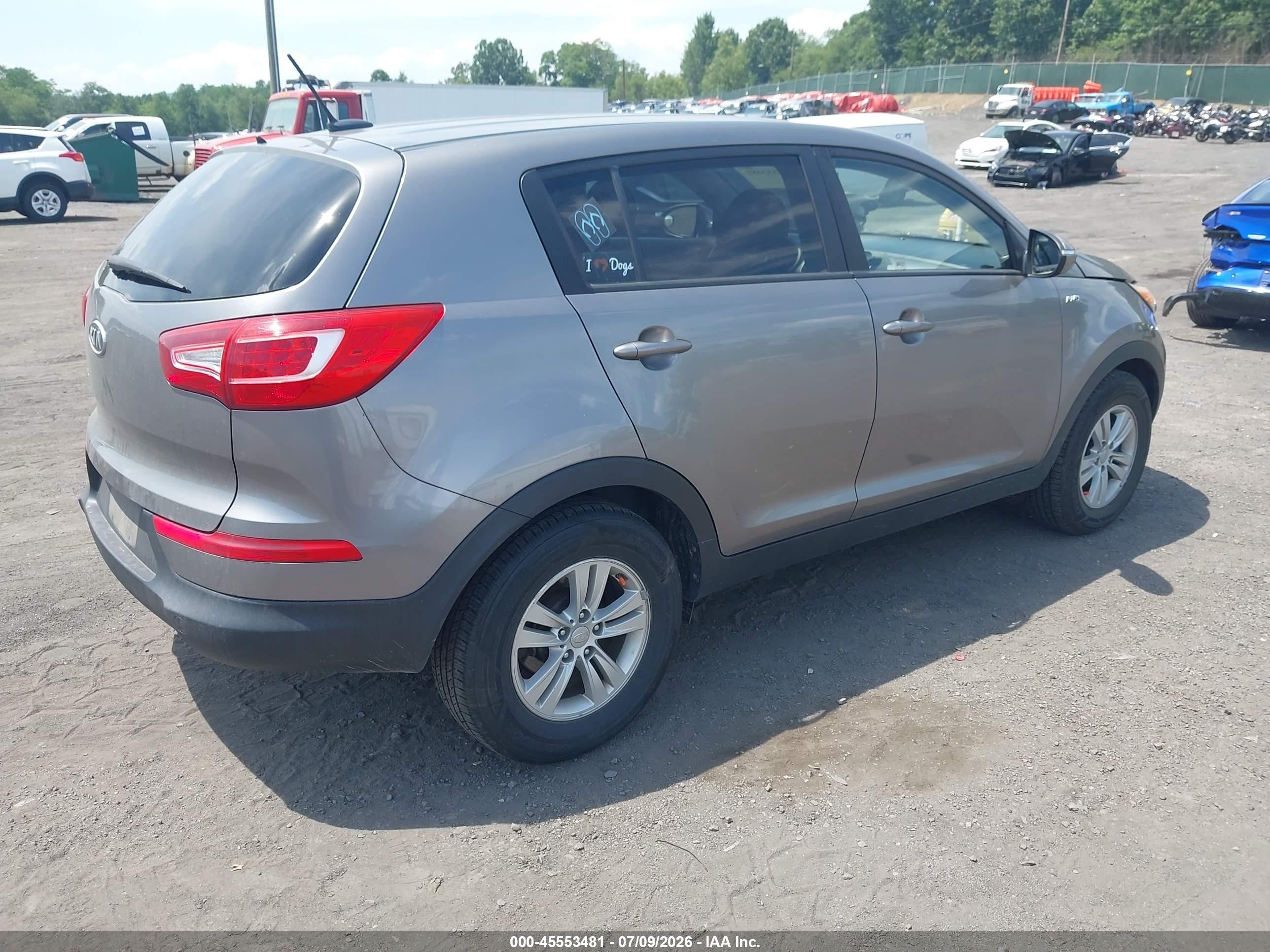 2011 Kia Sportage Lx Gray vin: KNDPBCA21B7047638