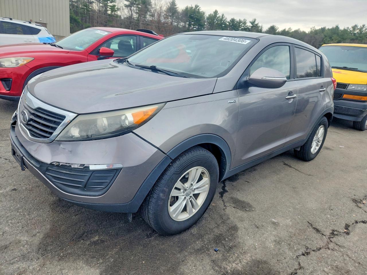 2011 Kia Sportage Charcoal vin: KNDPBCA21B7074922