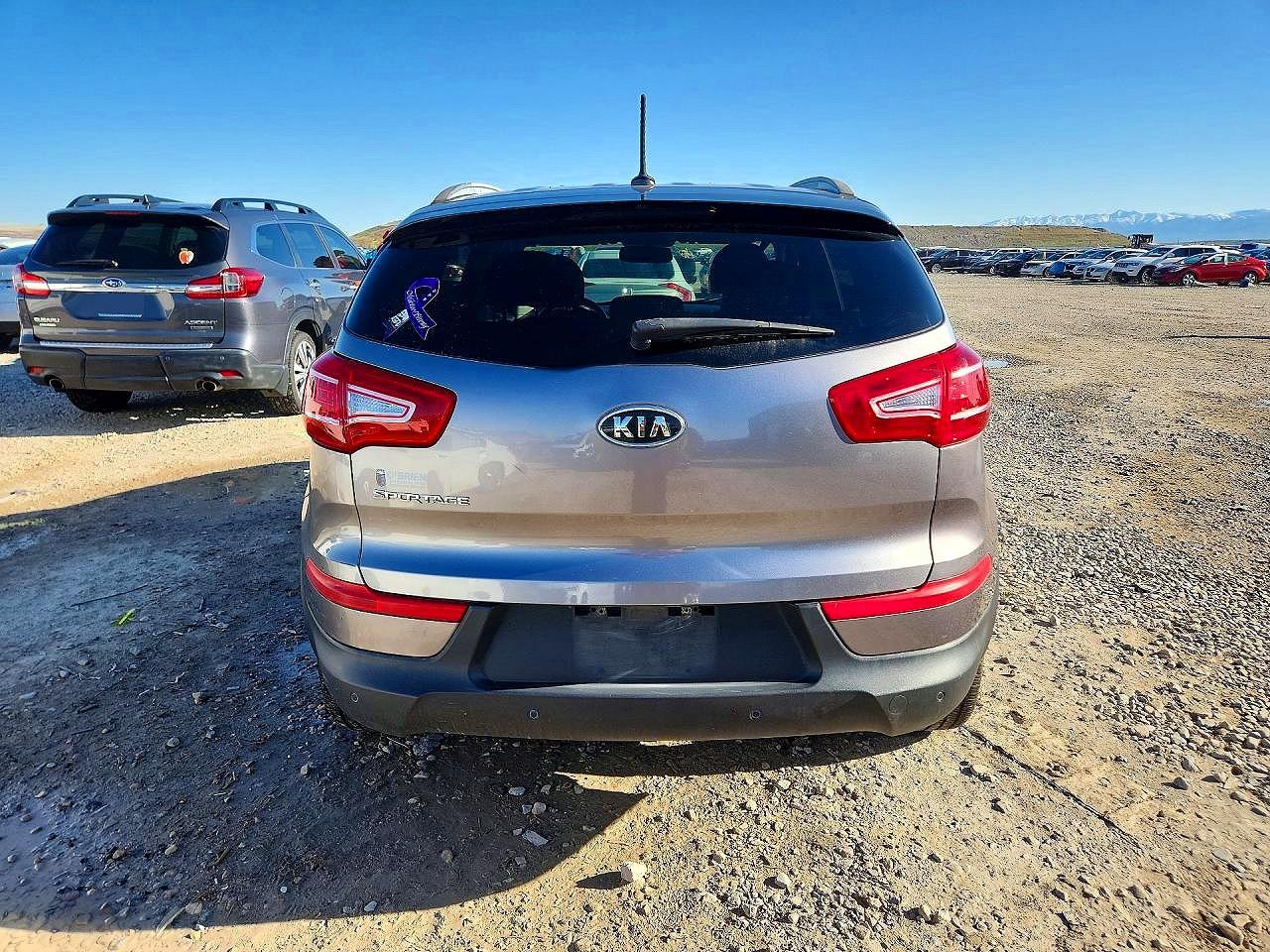 2011 Kia Sportage Lx Gray vin: KNDPBCA21B7168119