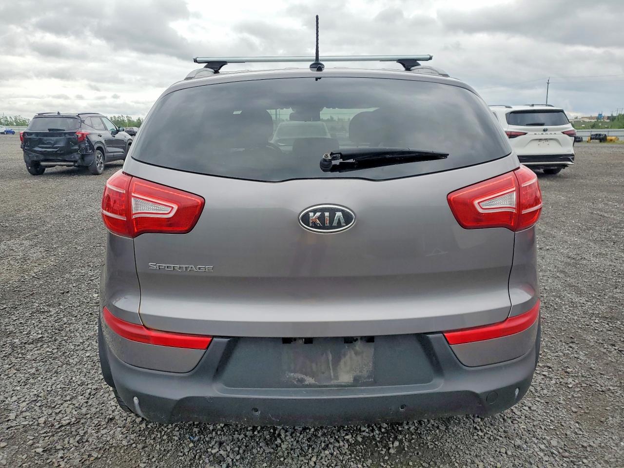 2012 Kia Sportage Lx Gray vin: KNDPBCA21C7260655