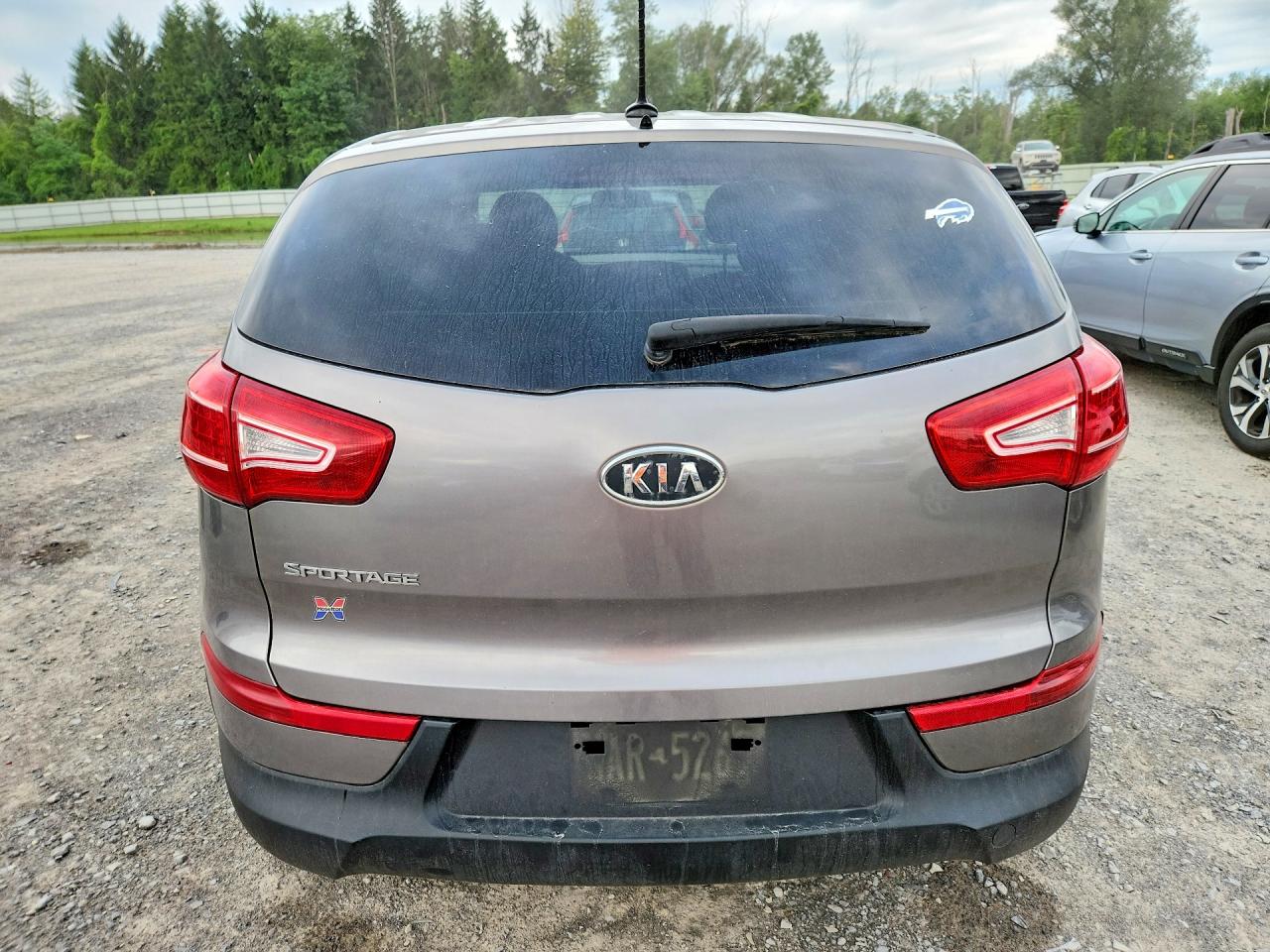 2012 Kia Sportage Lx Gray vin: KNDPBCA21C7293476