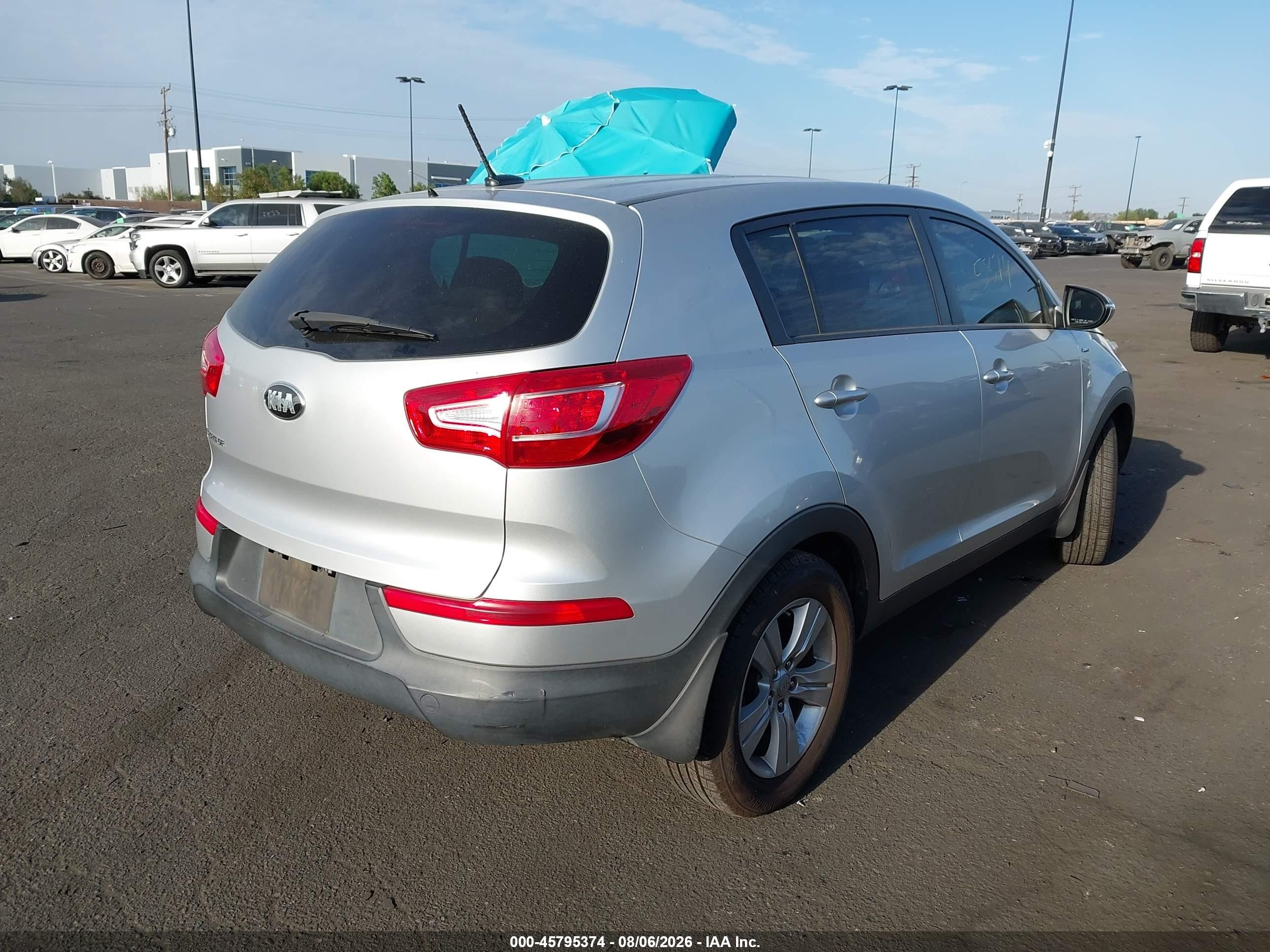 2013 Kia Sportage Lx Silver vin: KNDPBCA21D7368002