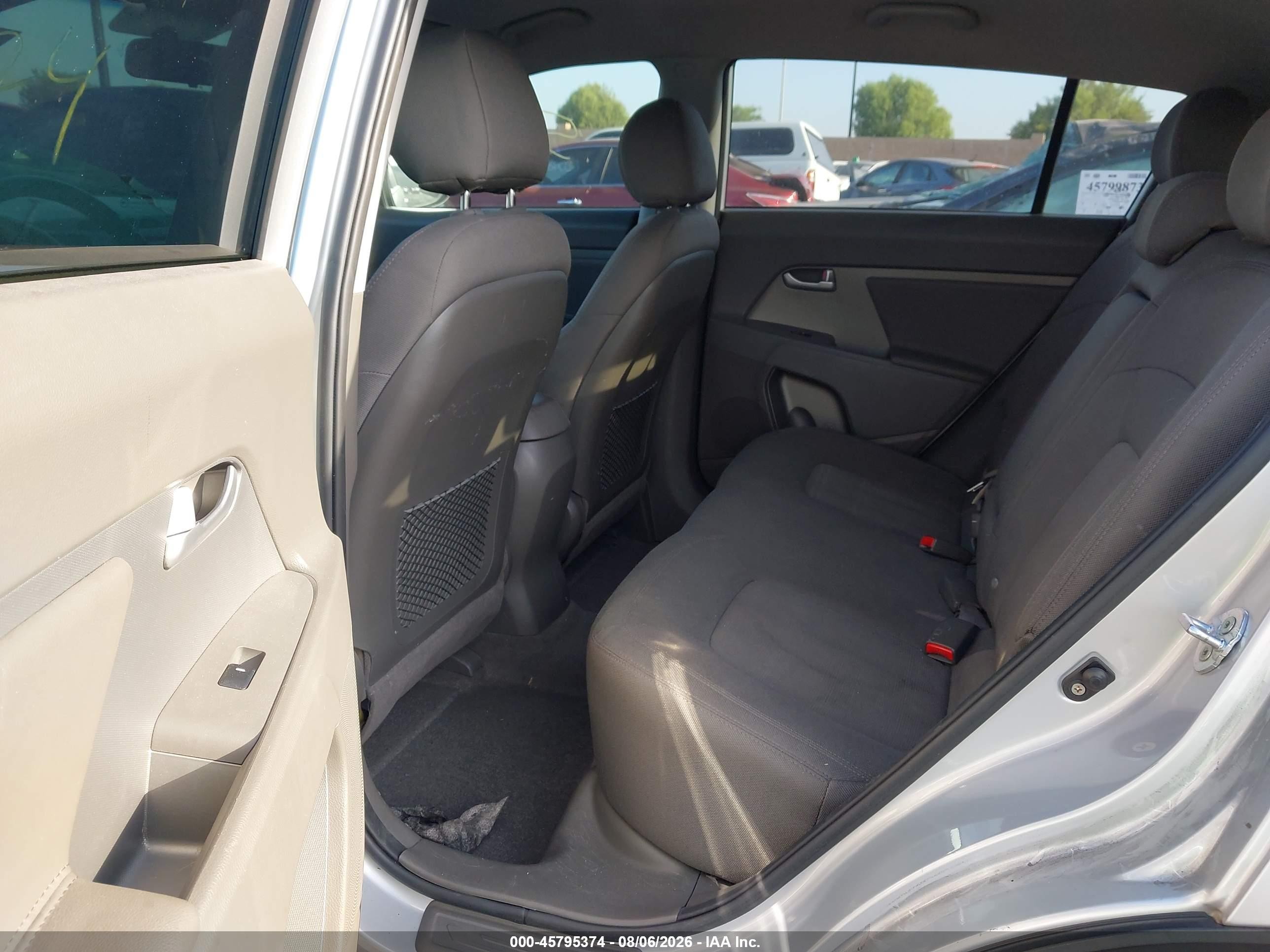 2013 Kia Sportage Lx Silver vin: KNDPBCA21D7368002