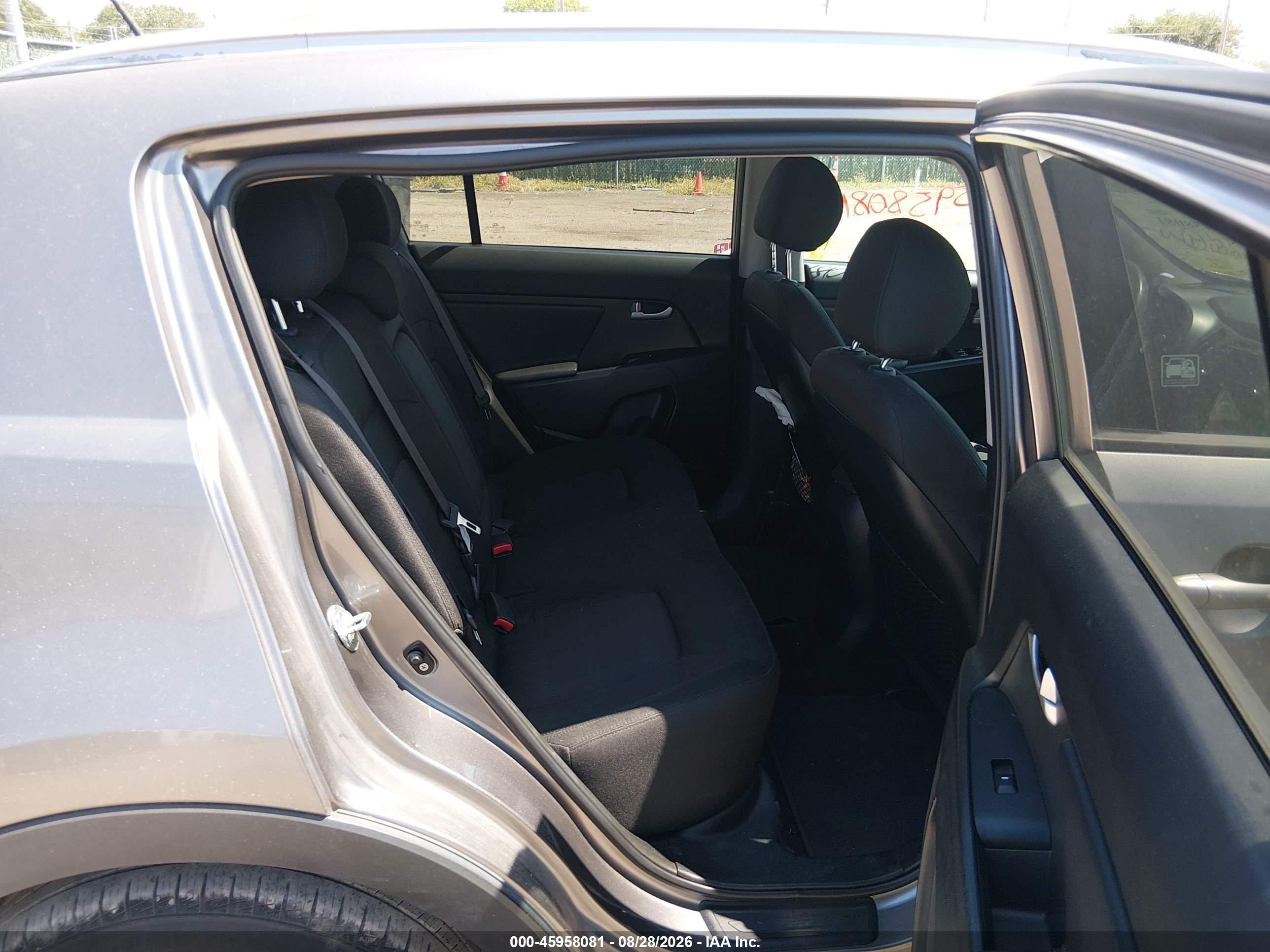 2013 Kia Sportage Lx Gray vin: KNDPBCA21D7399640
