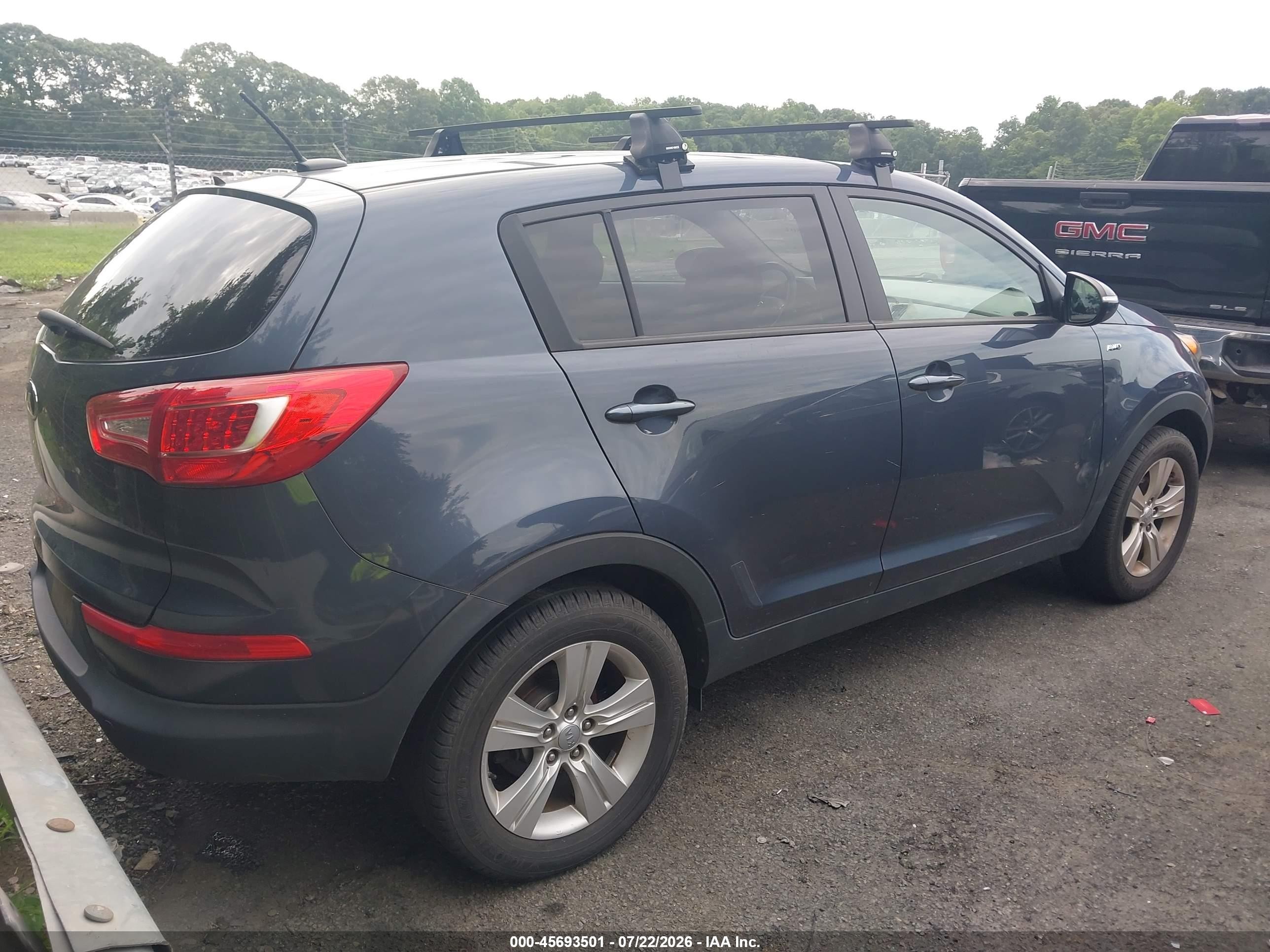 2013 Kia Sportage Lx Blue vin: KNDPBCA21D7423516